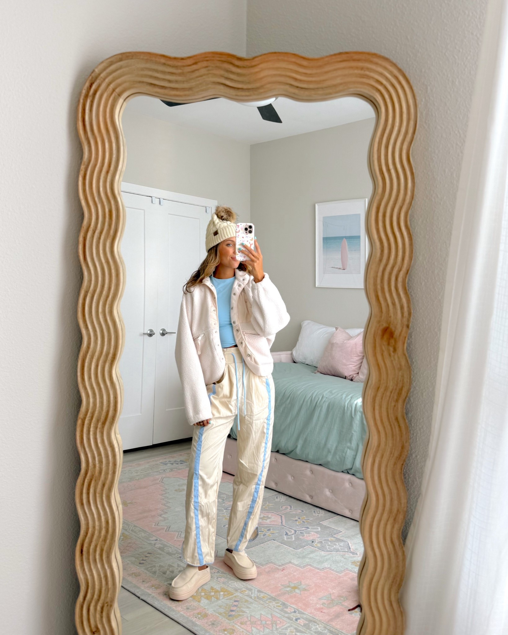 Alaskan cruise outfit idea! 💕🏔️🚢