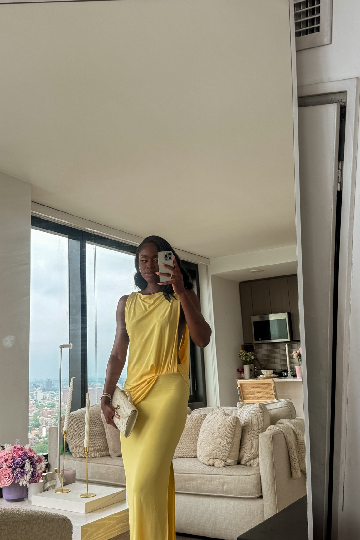 Butter yellow the color of the summer 