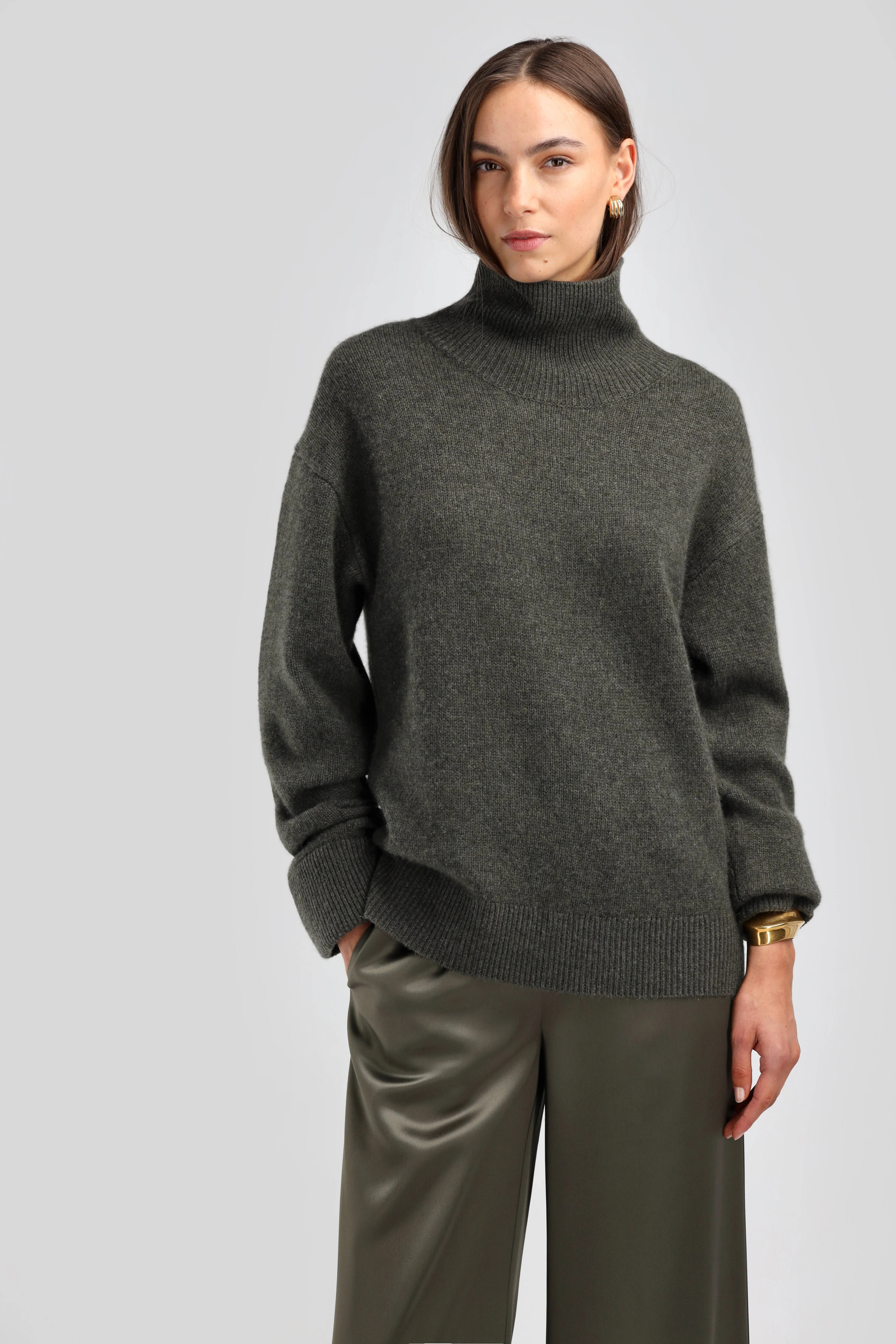 Pullover Jardin Next in Military Olive | ANITA HASS