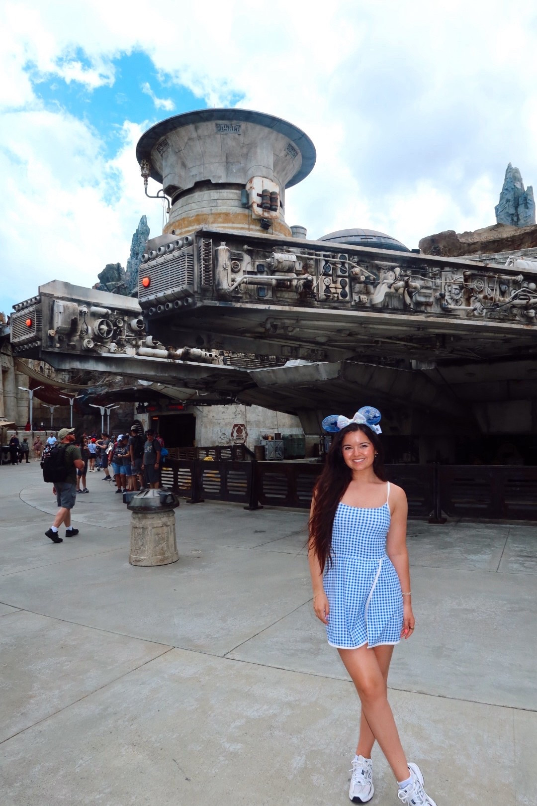 cute and comfy disney world outfit!! 🐭✨ wearing an xs in dress and 6 in shoes! 

#LTKFindsUnder50 #LTKStyleTip #LTKActive