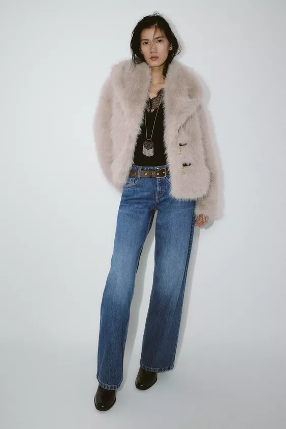 SHORT FAUX FUR TOGGLE COAT | Zara US
