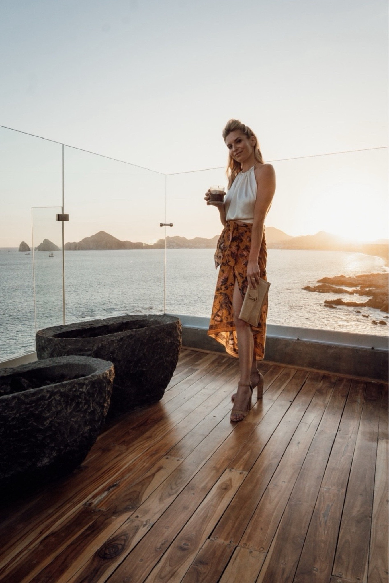 Resort wear / spring break look / beach outfit / vacation outfit / travel outfit  🤍 