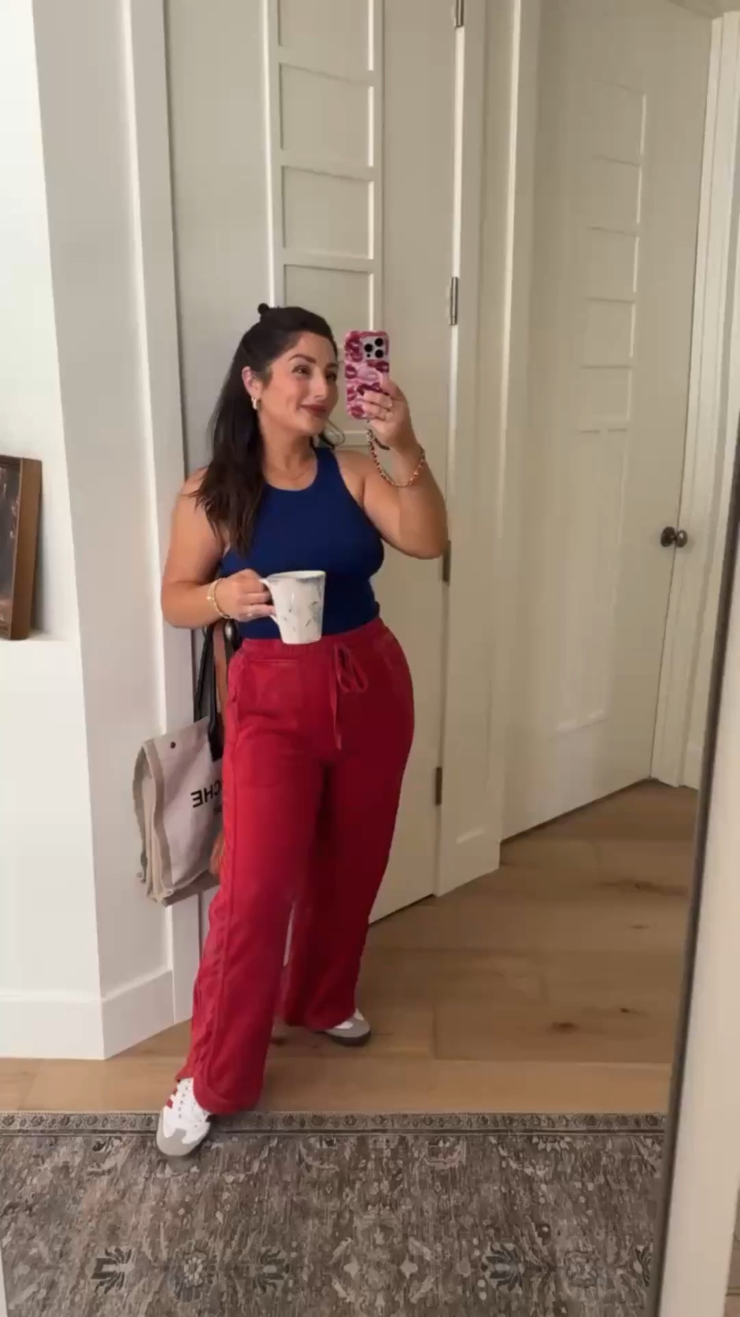 High neck tank with built in bra 
Size small

Favorite sweatpants, petite friendly! I have almost every color!! 
Size small

5’0” 140lbs

#LTKootd #LTKPetite #LTKSaleAlert