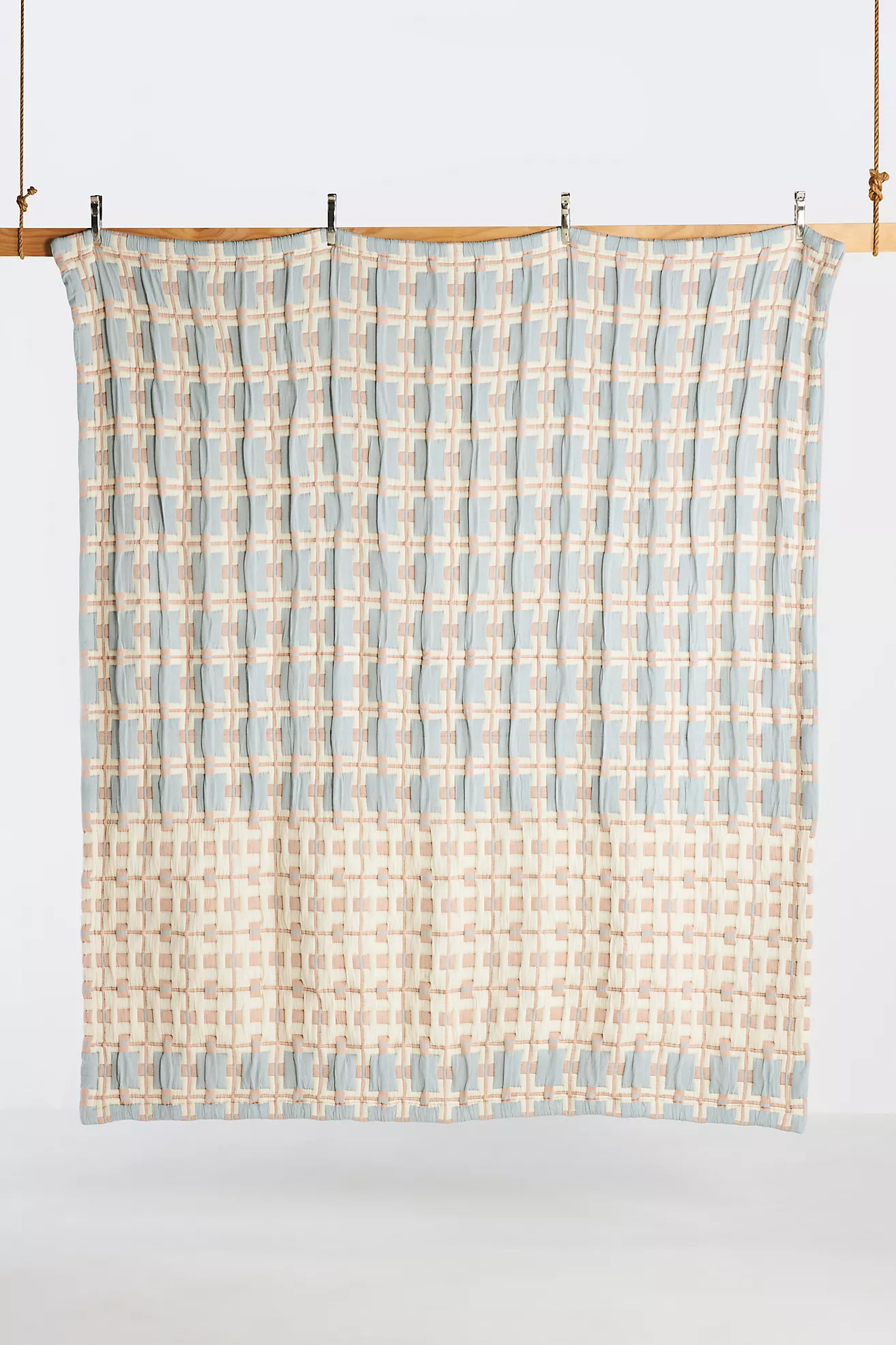Sonya Matelassé Coverlet | Anthropologie (US)