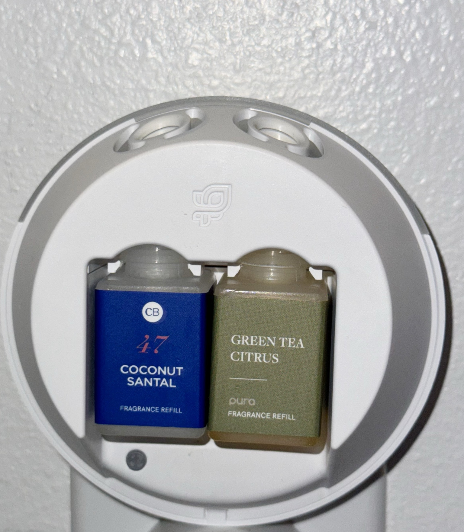 The best scents to keep your home smelling fresh for summer and spring! 

#LTKHome #LTKSeasonal #LTKGiftGuide