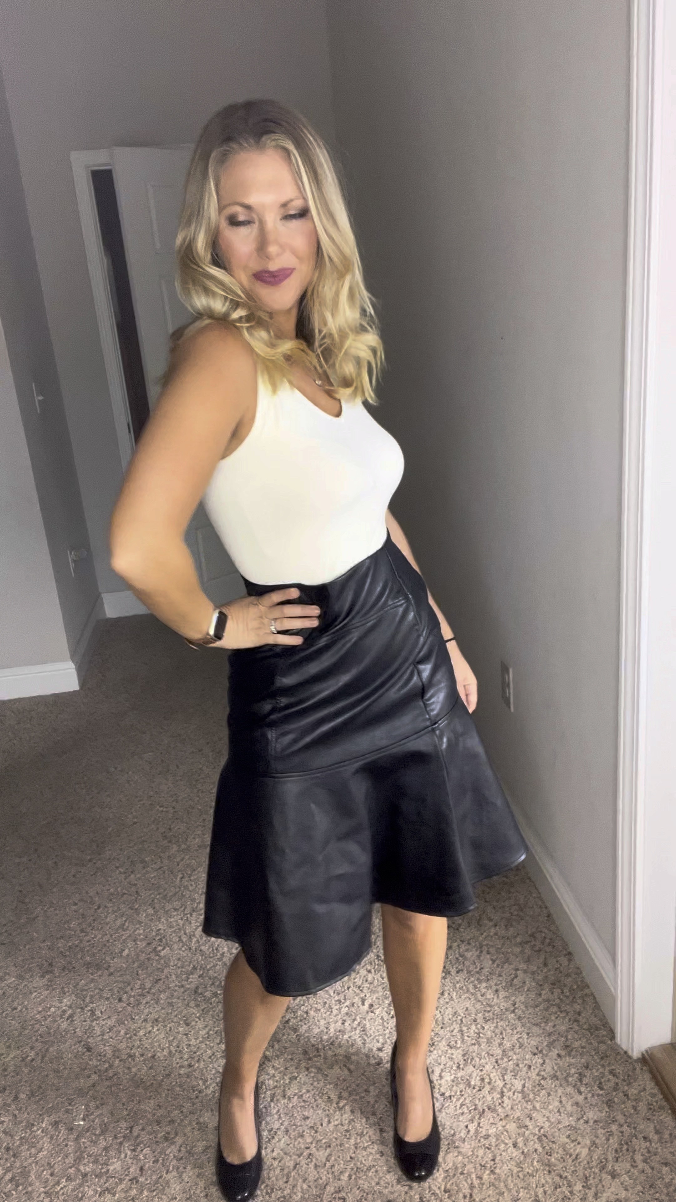 Faux Leather Skirt looks. Wearing a small in all. The fringe sweater is from Mila Rae boutique (code: JADE20OFF) 
#fauxleatherskirt #falloutfit #sweaters #fringe 

#LTKunder100 #LTKSeasonal #LTKstyletip