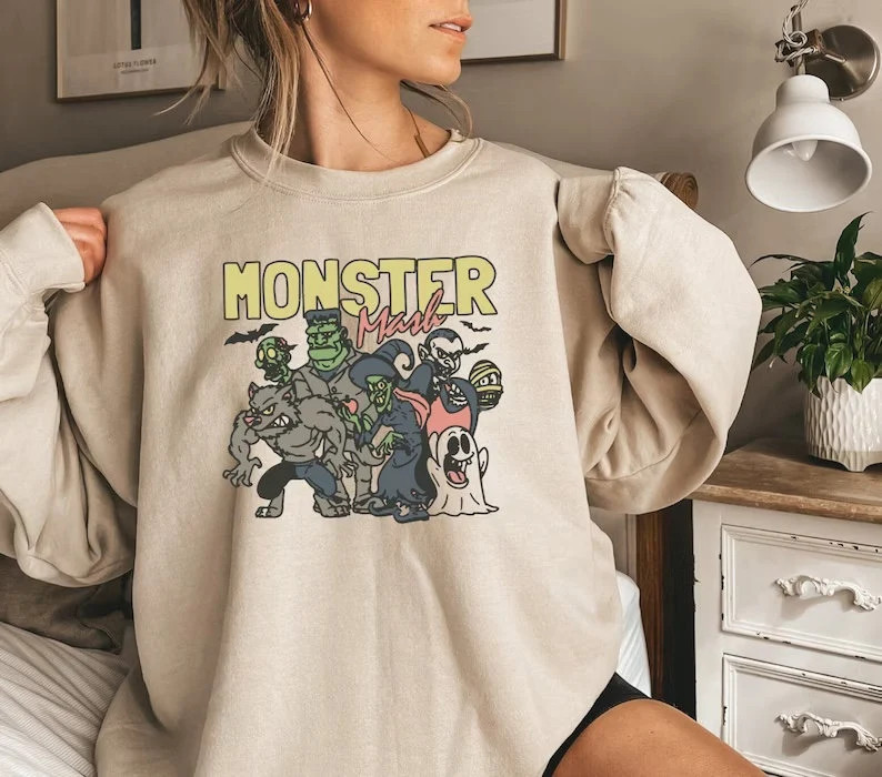 HALLOWEEN Sweatshirt, Horror Sweatshirt, Halloween Sweatshirt, Fall Sweatshirt, Halloween Sweater... | Etsy (US)