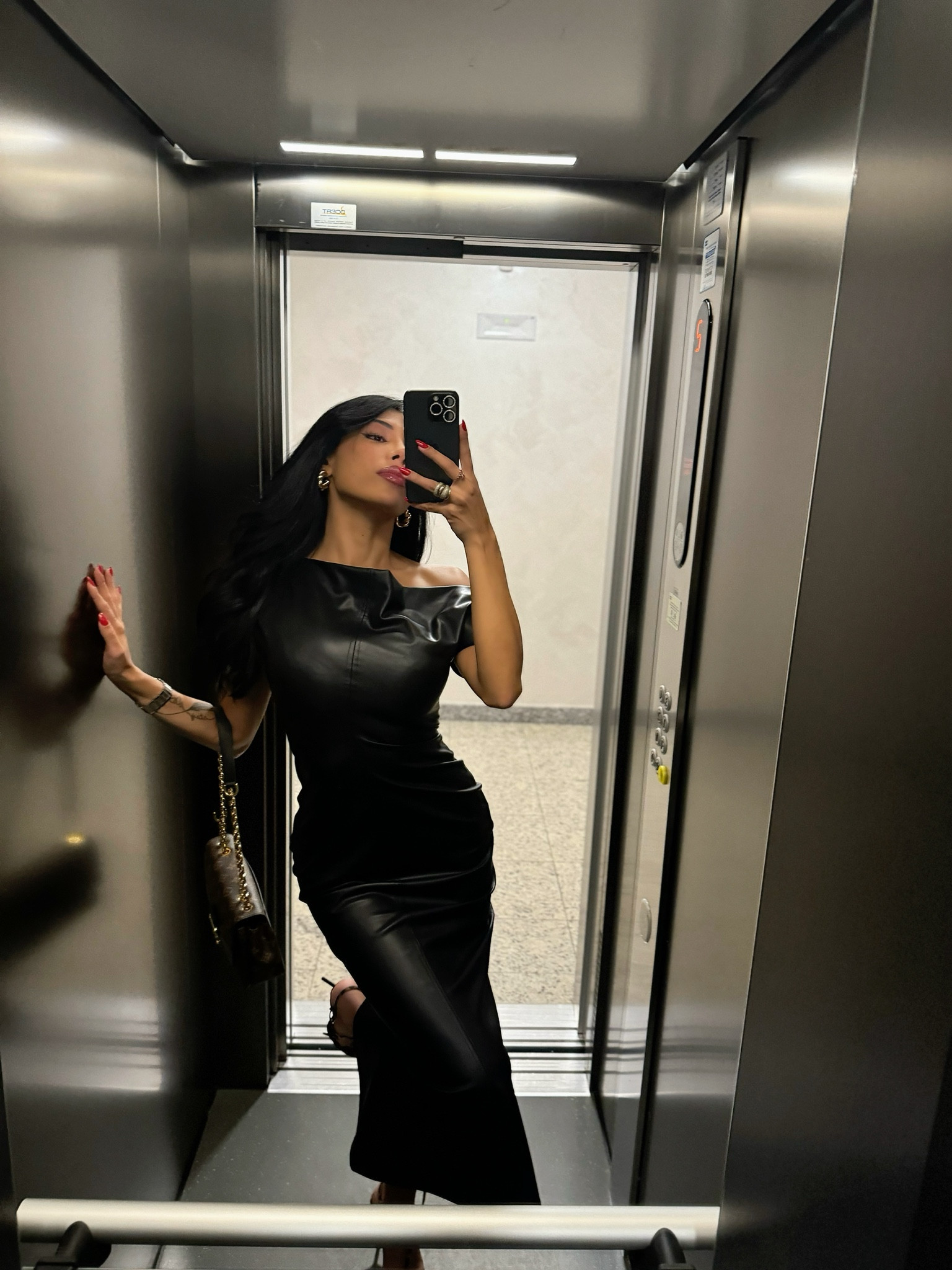 Night out ⭐️

#LTKstyletip #LTKpartywear #LTKbeauty