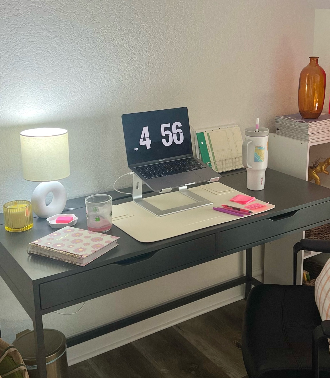 desk essentials 💻⌨️🖱️💫

#LTKhome #LTKSale #LTKfamily