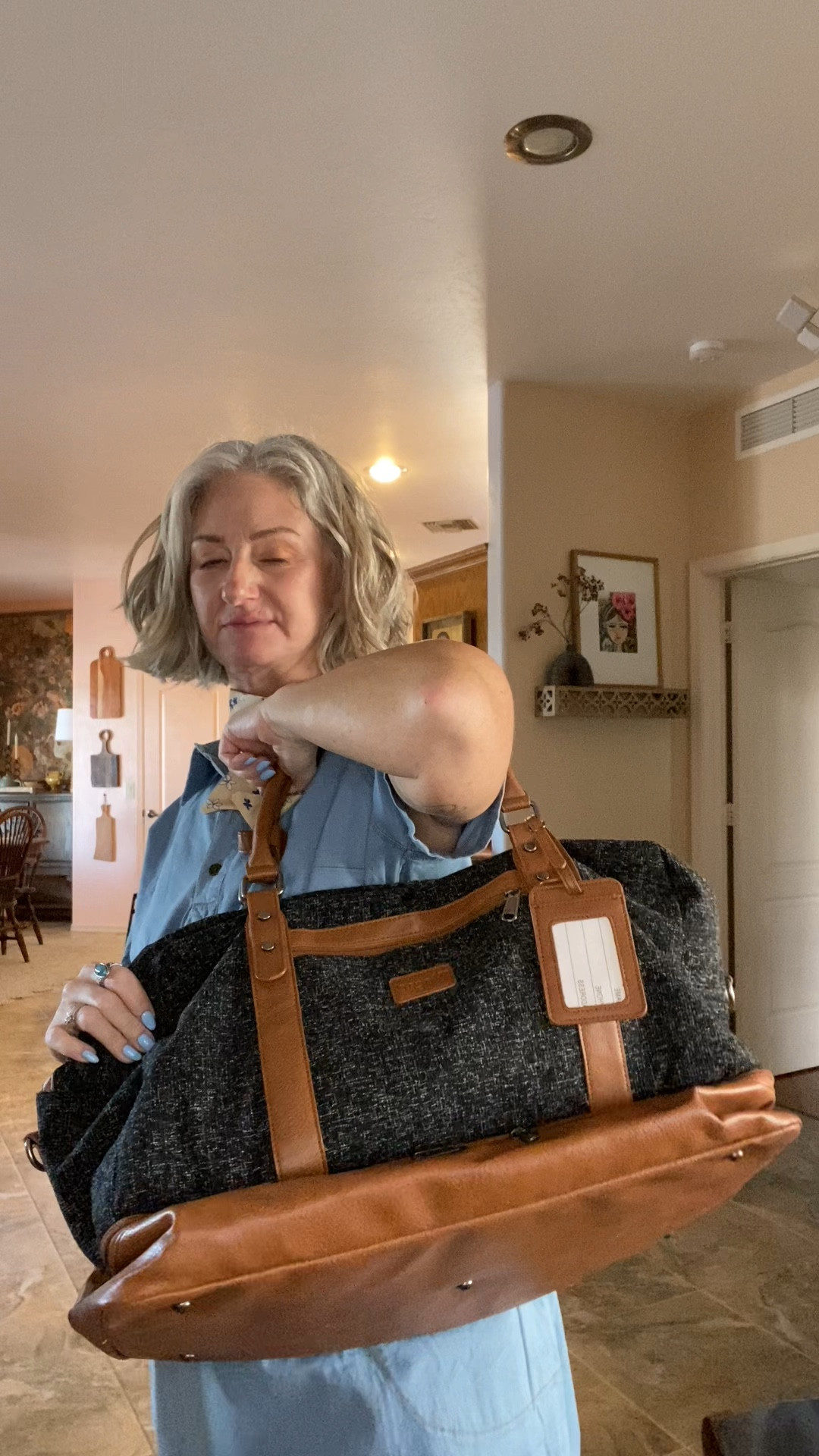 High end quality, low-priced weekender bag! Perfect for those holiday getaways coming up the next couple of months. 

#LTKTravel #LTKItBag #LTKHoliday