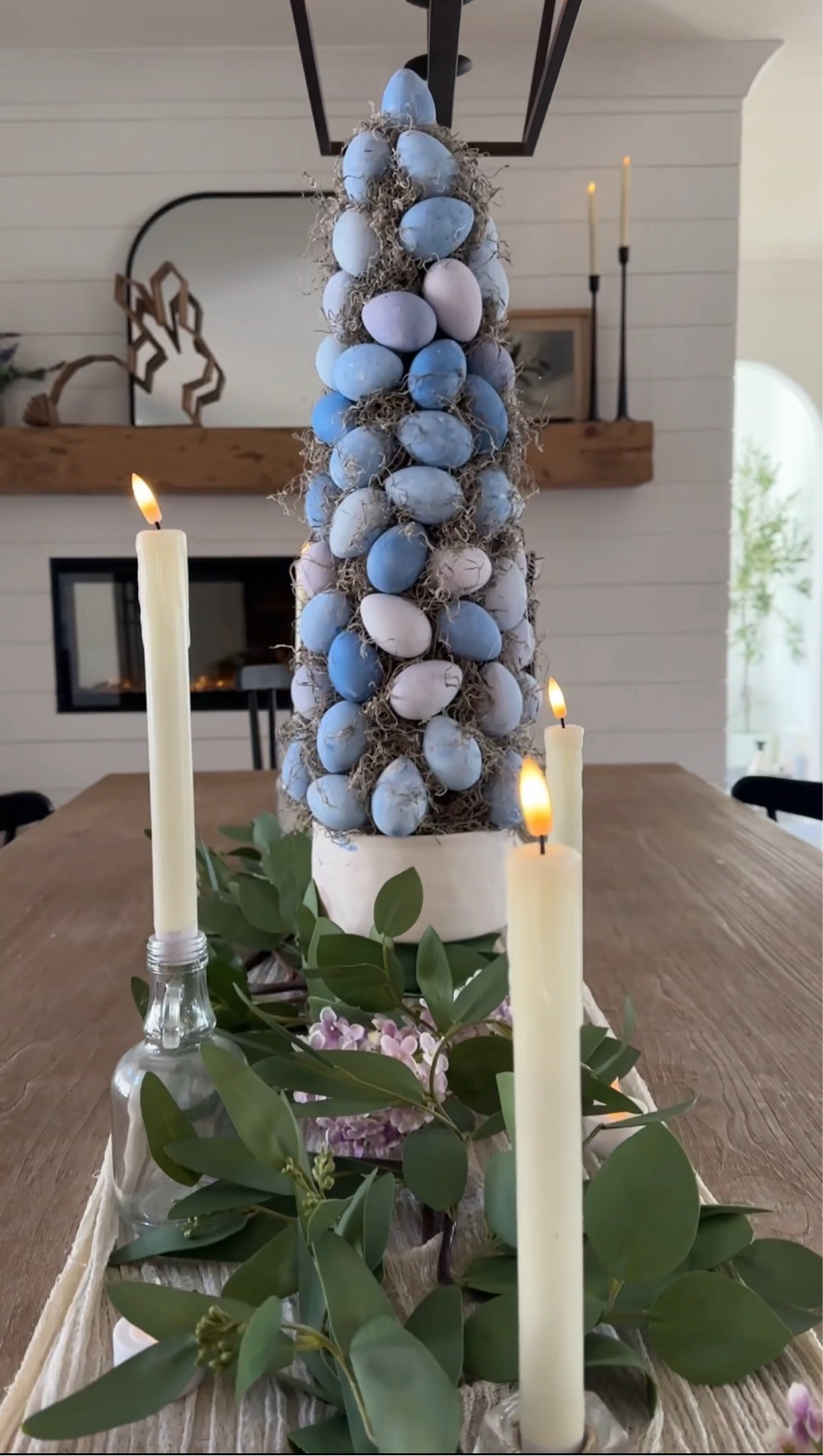 My Easter Tablescape with my DIY Easter Egg Topiary 🕯️

🏷️ table setting , table runner , battery candles , flickering candles , flickering tea lights , eucalyptus garland , mantel , black candlesticks , faux florals , dining room decorr

#LTKSeasonal #LTKhome #LTKparties