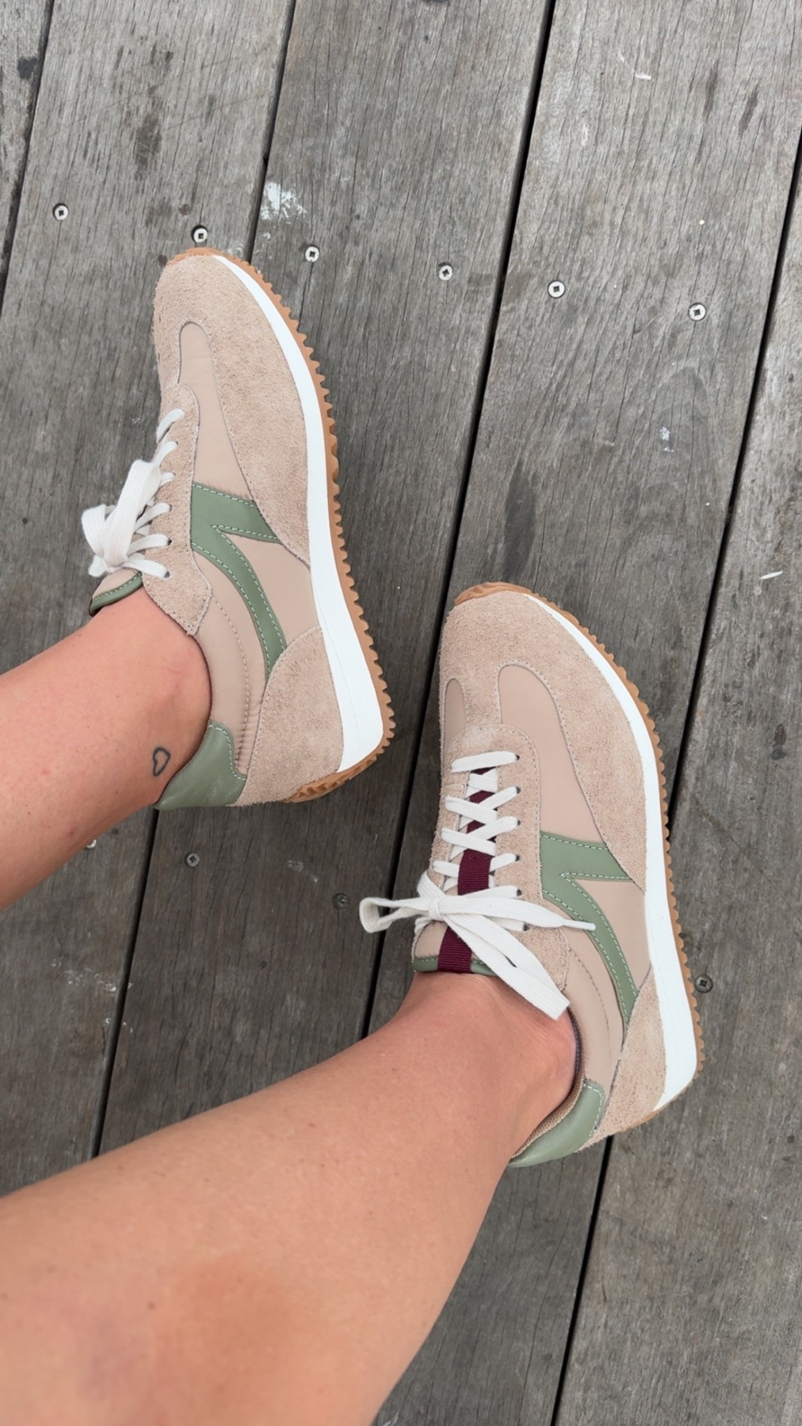 Sneakers 

#LTKSaleAlert #LTKSeasonal #LTKCyberWeek