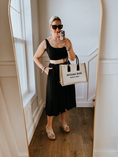Vacation Dress

Easy and classic dress. Reformation knit fit and flare dress. Has pockets, skirt is double knit. Wearing a small (lots of stretch). 

Valentino wedge espadrille

Ysl canvas tote

Celine sunglasses 



#LTKfindsunder100 #LTKtravel #LTKover40