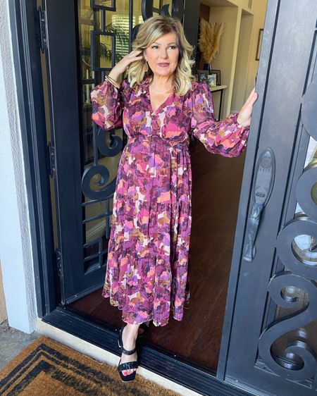Embracing fall transition fashion had never been more fabulous 🍂👗
I found this amazing dress on Walmart! If you are a fashionista with an eye on budget, you must see all of their new styles but hurry! the best ones @walmart won't last.
#WalmartPartner #WalmartFashion
This maxi dress also comes in Floral Navy and is size inclusive from XXS - XXXL.
I'm wearing a medium which is TTS. For reference I'm a curvy petite at 5'2" 125 lbs. 
#falltransition #falldress #maxidress

#LTKunder50 #LTKover40 #LTKFind