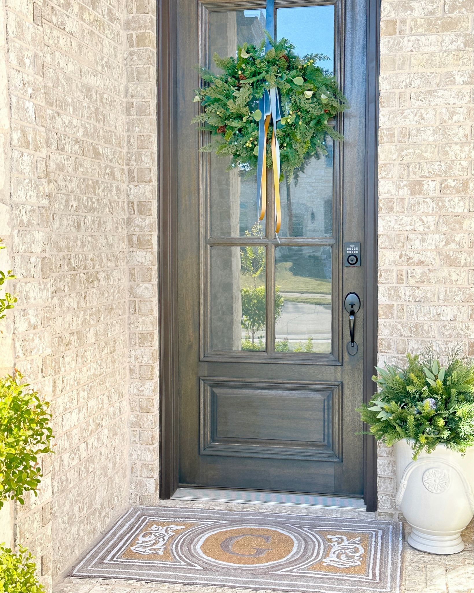 Monogram doormat on sale ✨ front porch 

#LTKSaleAlert #LTKFindsUnder50 #LTKHome