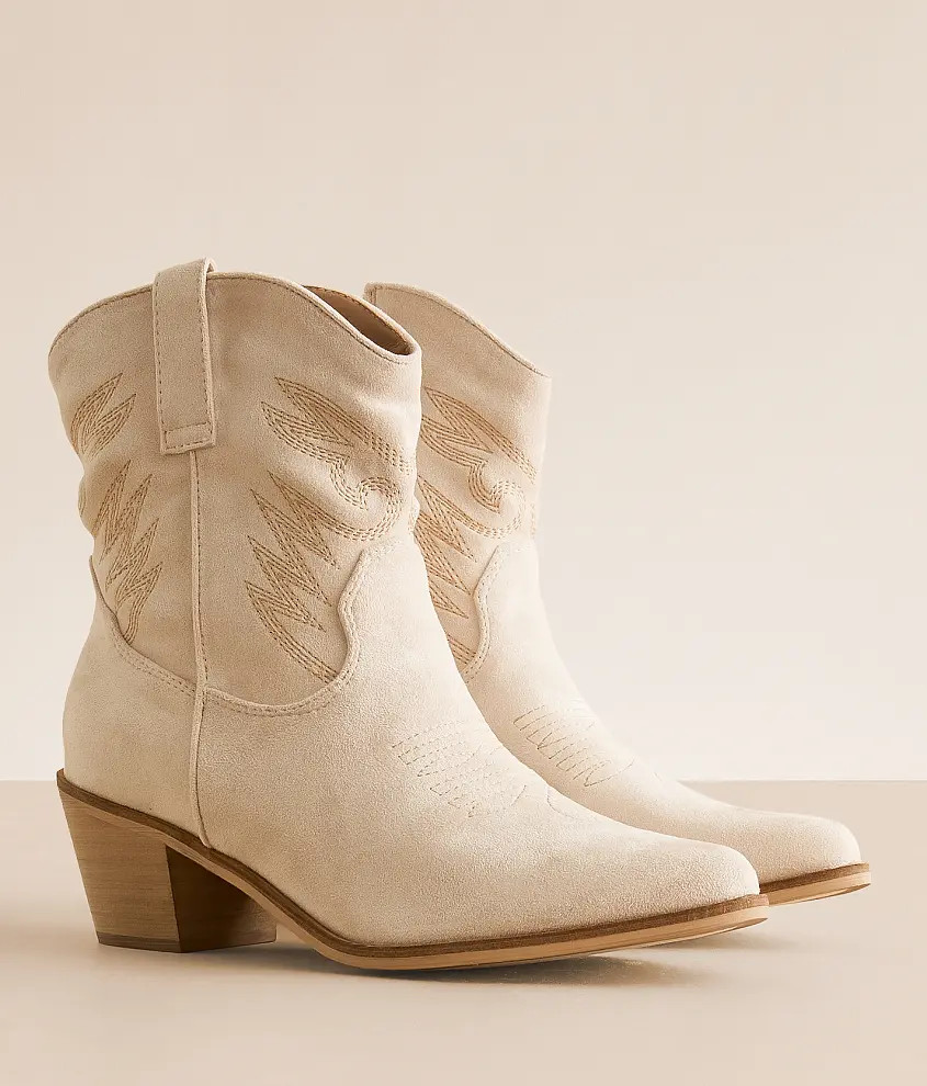 Casey Western Ankle Boot | Buckle