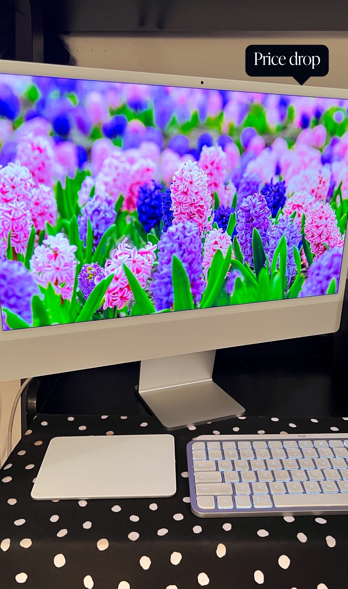 Save on Apple at Best Buy in the 12 Days of LTK Sale! There's something for everyone on your list, even you! 😘 

#ltkactive #ltkfitnessgoals #ltktravel #ltkover40 #ltkseasonal 

Computers, electronics, home office, office supplies, gift guide, gifts for teens, gifts for him, gifts for her, wellness gifts, fitness gear, Apple watch 

#LTKSaleAlert #LTKGiftGuide #LTKHoliday