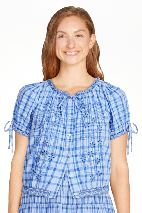Free Assembly Women's and Women's Plus Embroidered Cropped Cotton Top with Short Sleeves, Sizes-X... | Walmart (US)