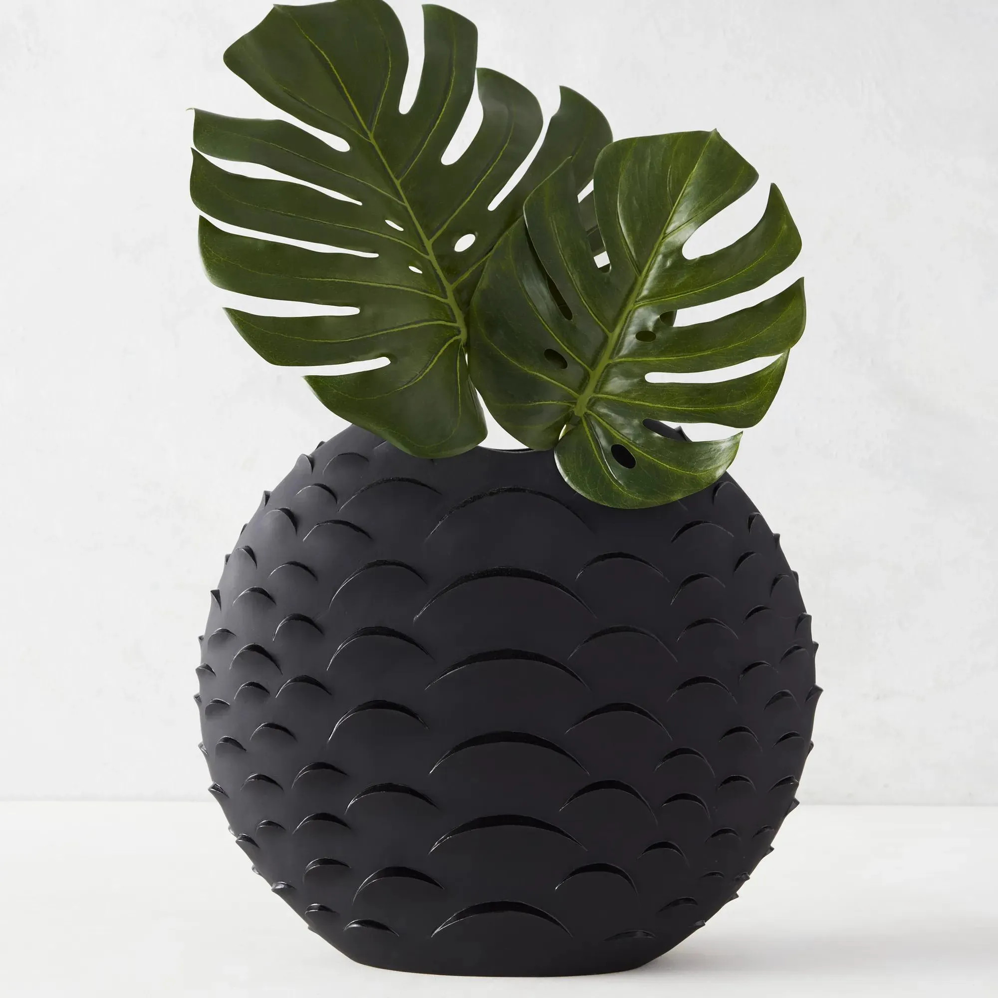 Cobra Vase | Z Gallerie