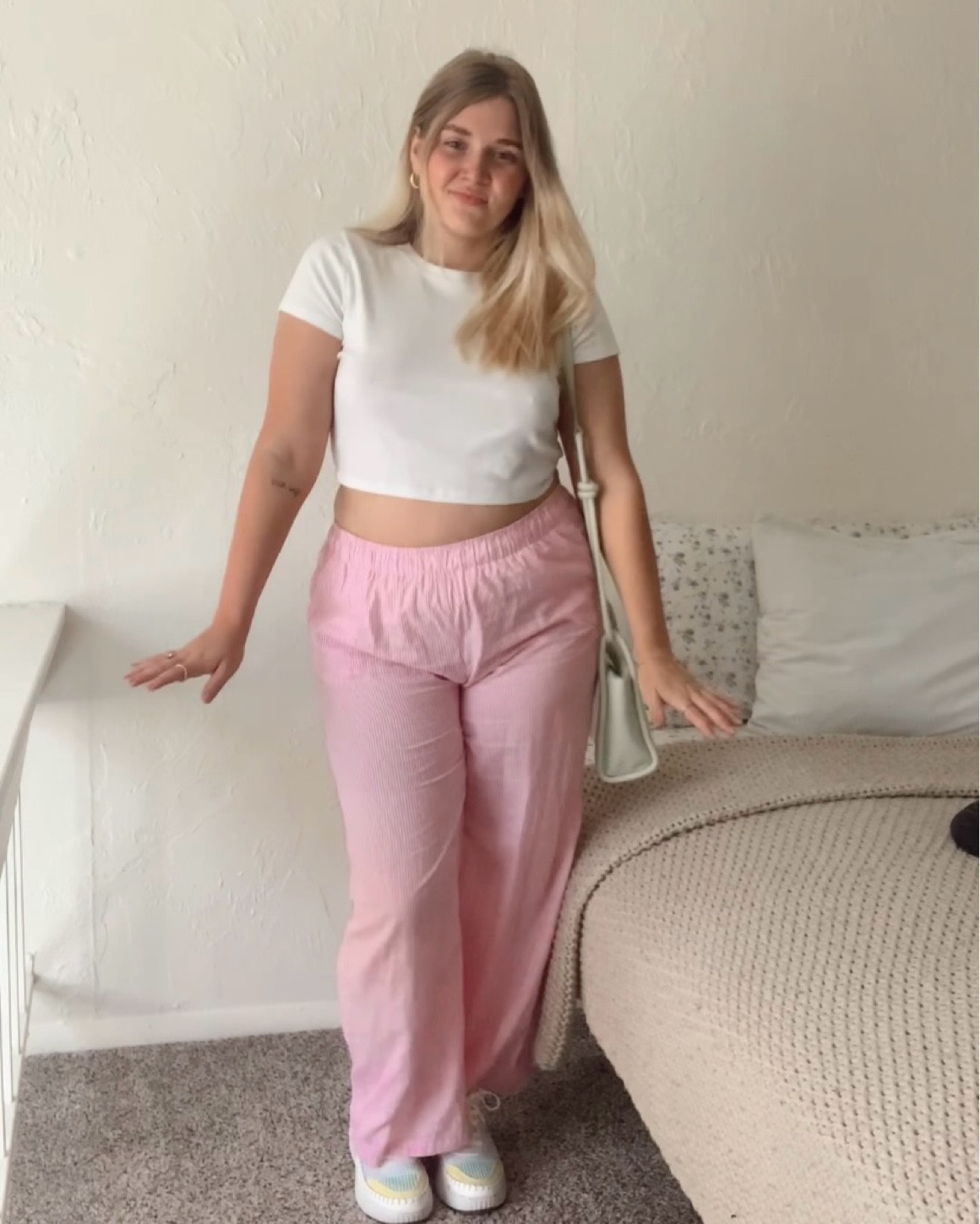 One of my fav comfy fits, especially the pants!! 🩷💓💖