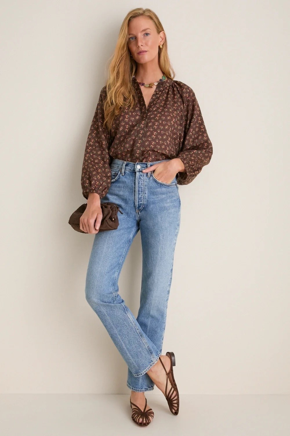 Fall tops under $250

#LTKmomlife #LTKOver40 #LTKSeasonal