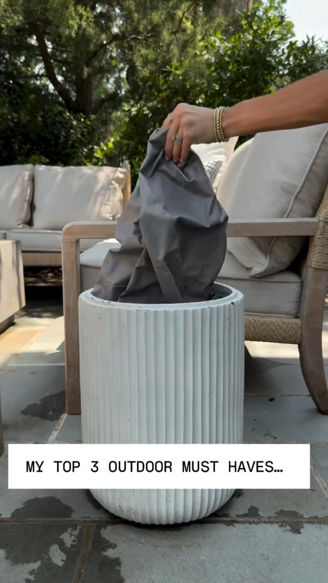 Here are my top 3 picks to keep your outdoor space organized all summer long! Easy, pretty, and practical for a quick clean up!

#organize #storagesolutions #outdoororganization #freshenupfriday #outdoorfurniture #outdoor #outdoorliving #organizedliving #collectedco #organizationideas #storage