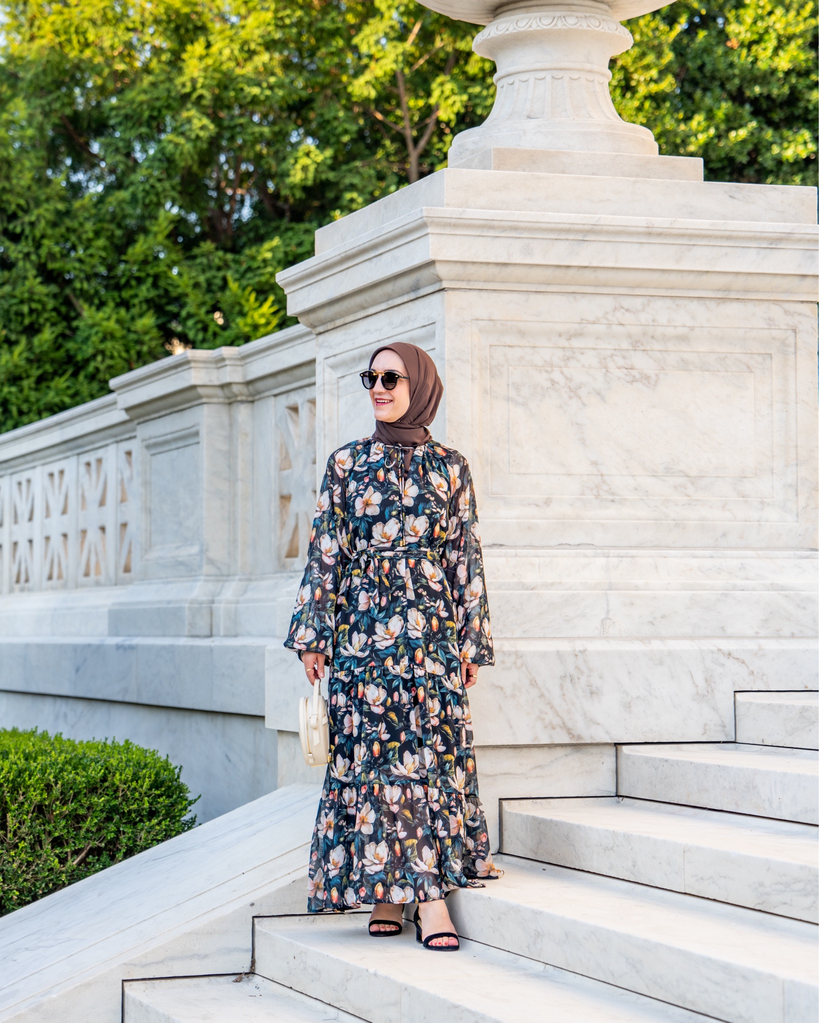 Moody floral maxi dress 

#LTKShoeCrush #LTKStyleTip #LTKSeasonal