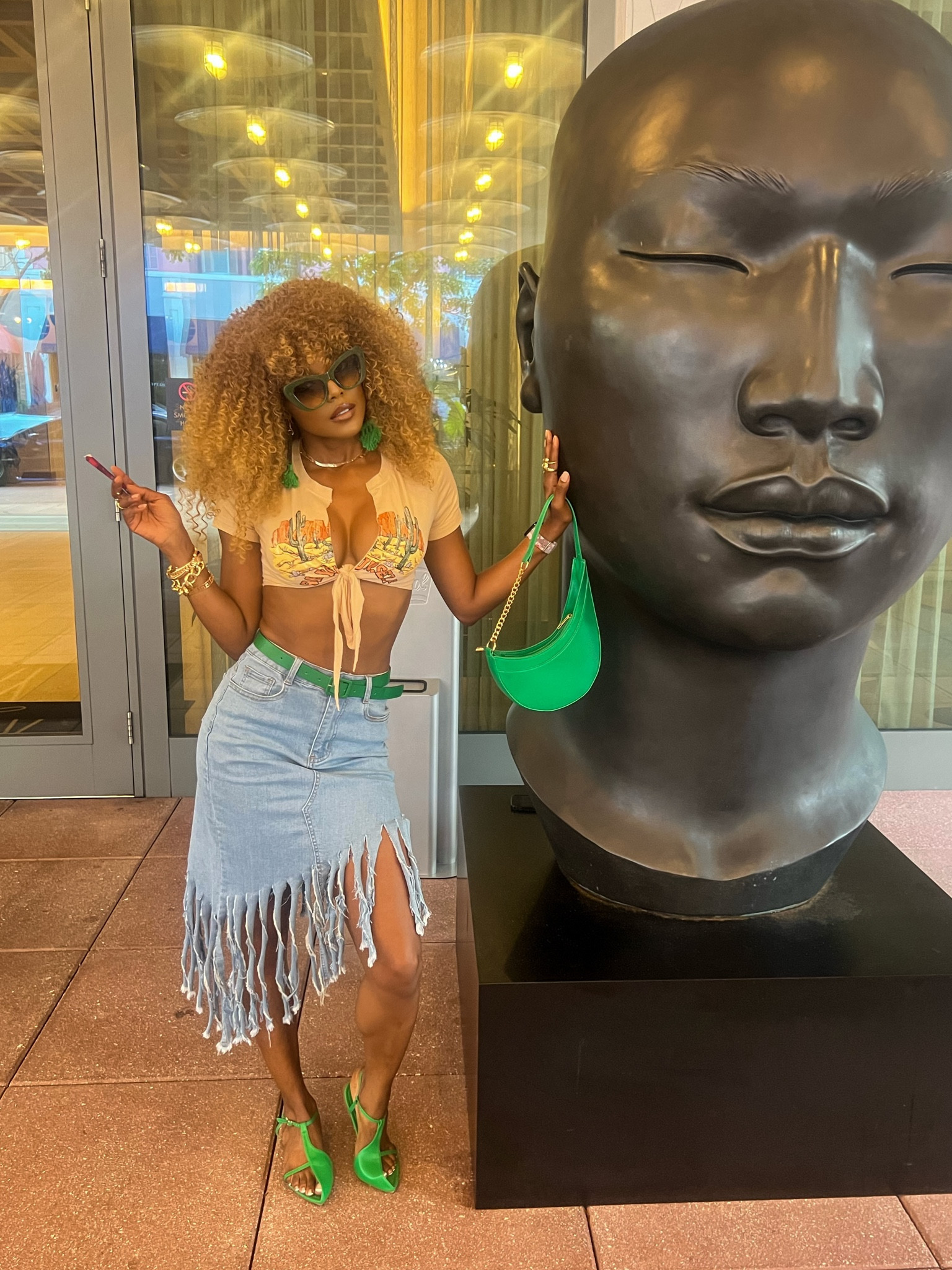 Be #summertimefine in this fun yet stylish fit. Details below! 


#fashion #fashionblogger #nycstyle #ootd #fashionstyle #fashionista #style #fashionaddict #fashioninspo #cannafashion #highlysophisticated


#LTKunder50 #LTKunder100 #LTKFind