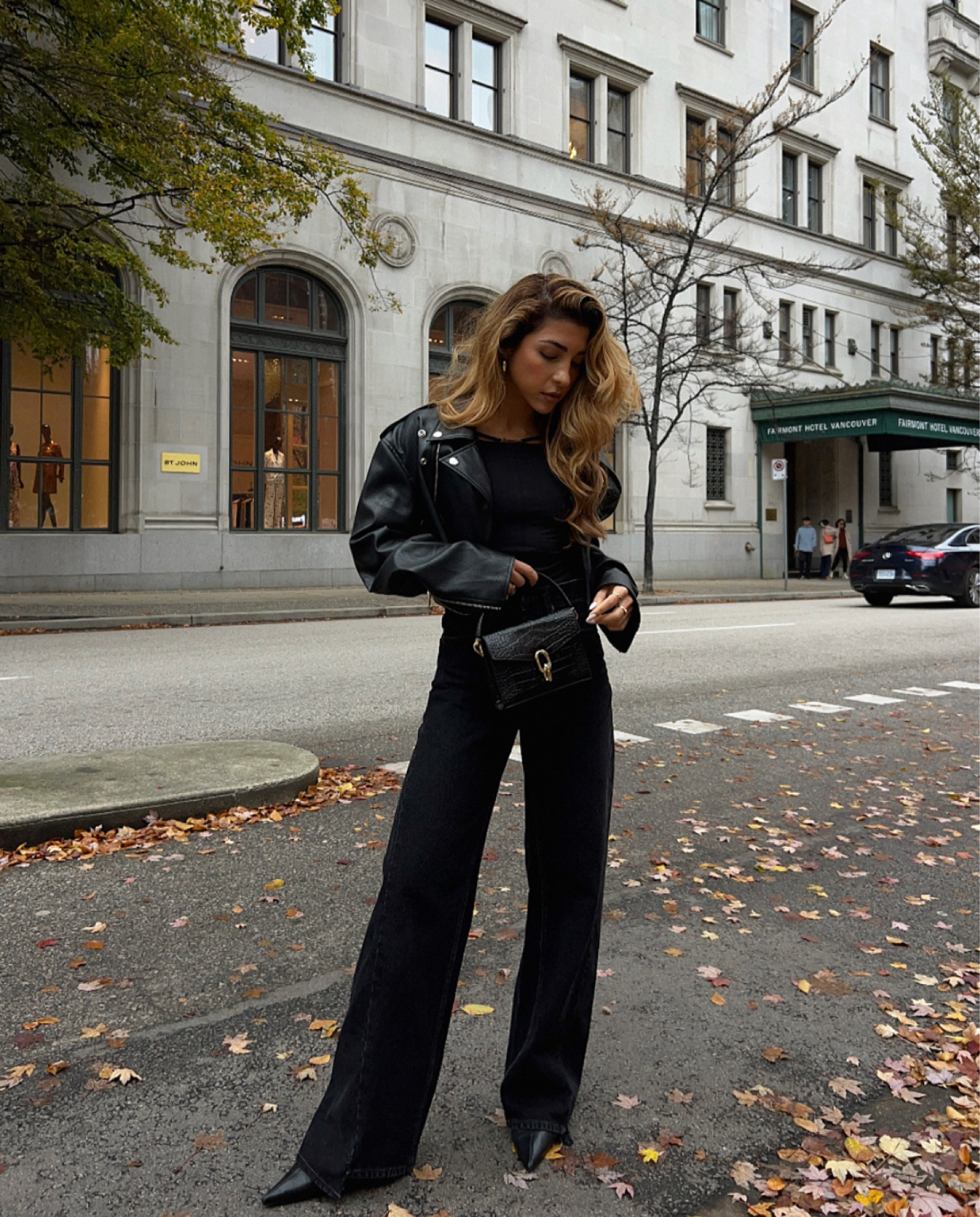 Black on black look 🖤 

#LTKstyletip #LTKitbag #LTKeurope
