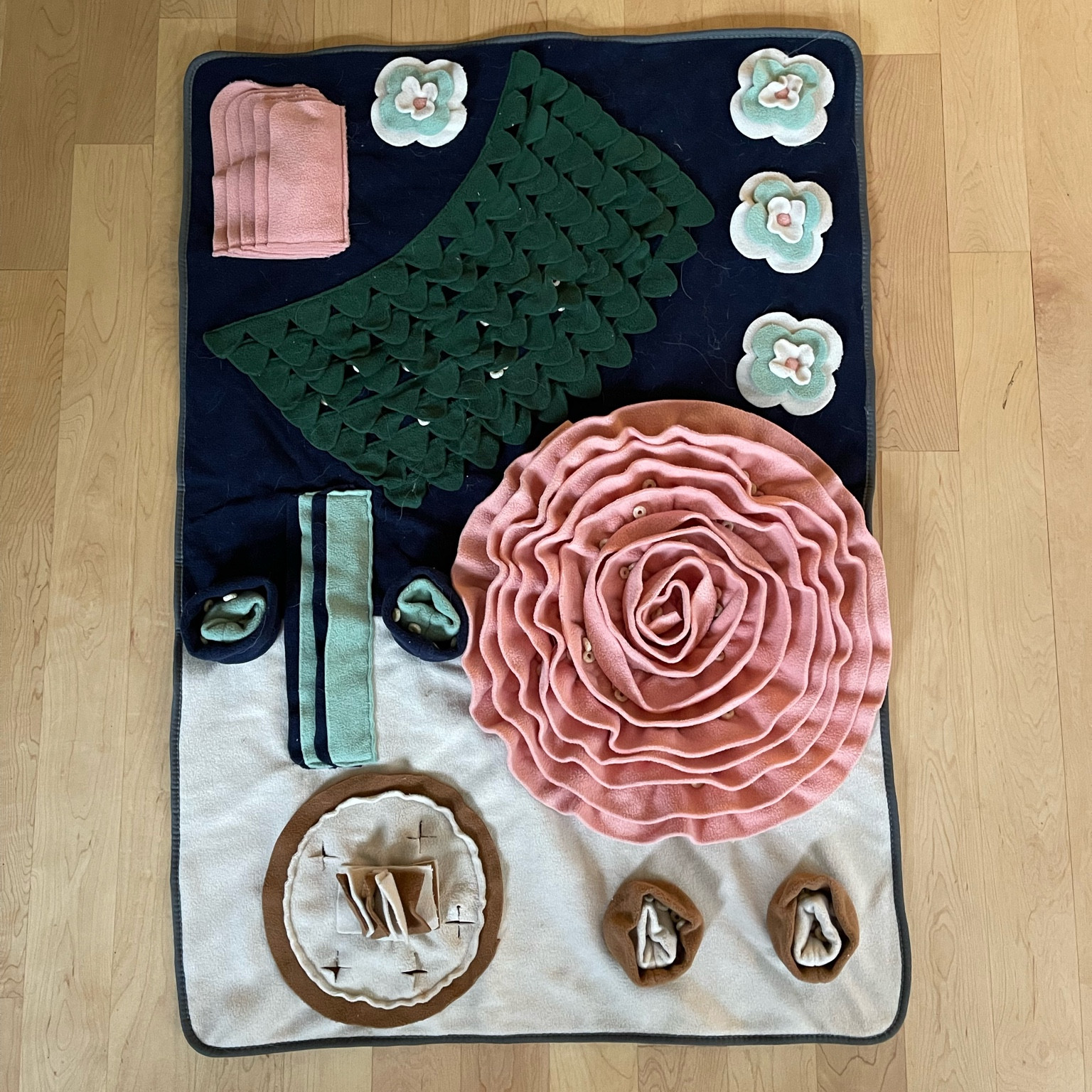 The best type of brain game food maze for your busy dogs! Especially on rainy days 😅

#LTKfamily #LTKkids #LTKunder50