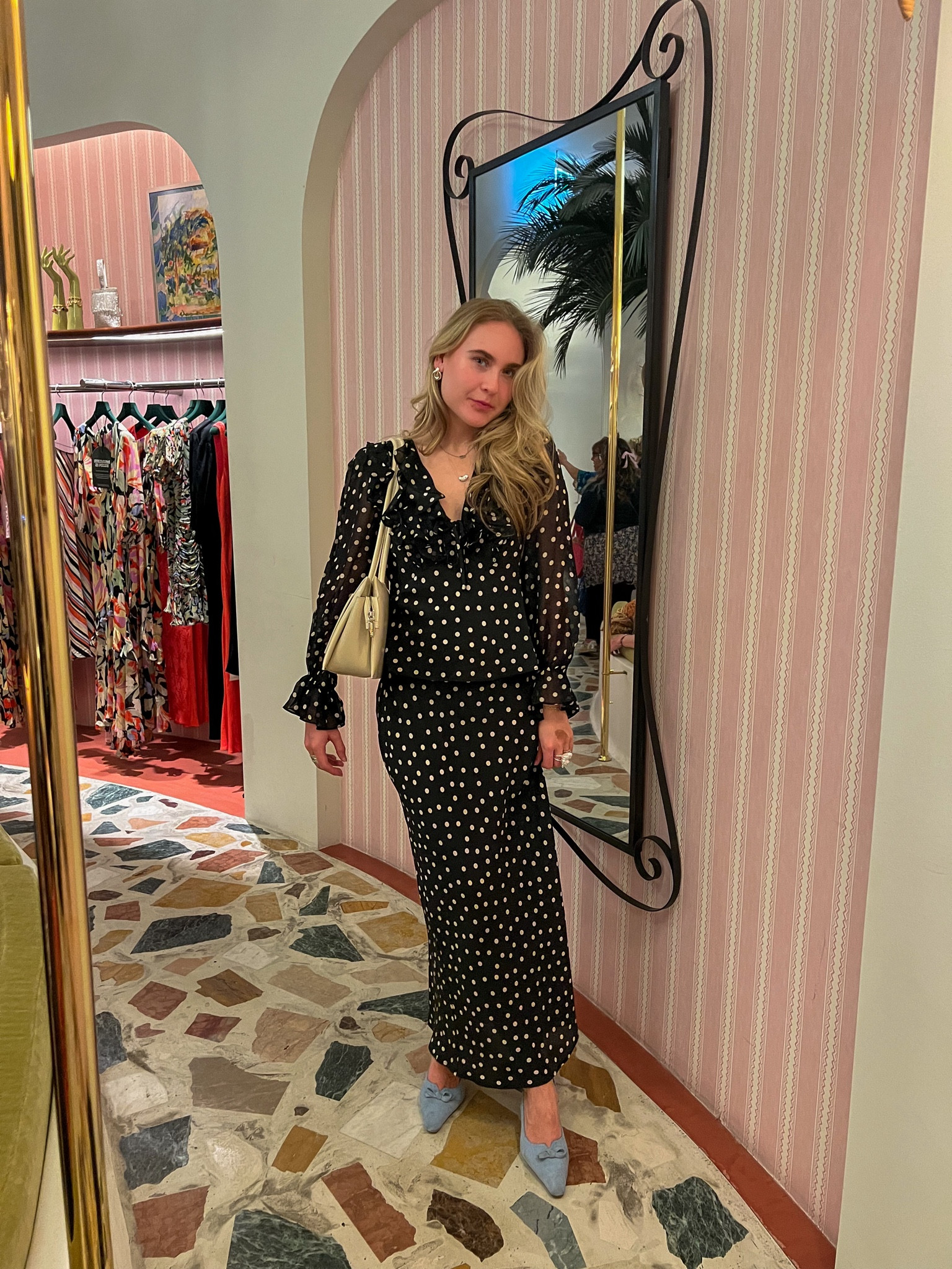 Polkadot style 🖤

#LTKuk #LTKeurope #FashionMonth