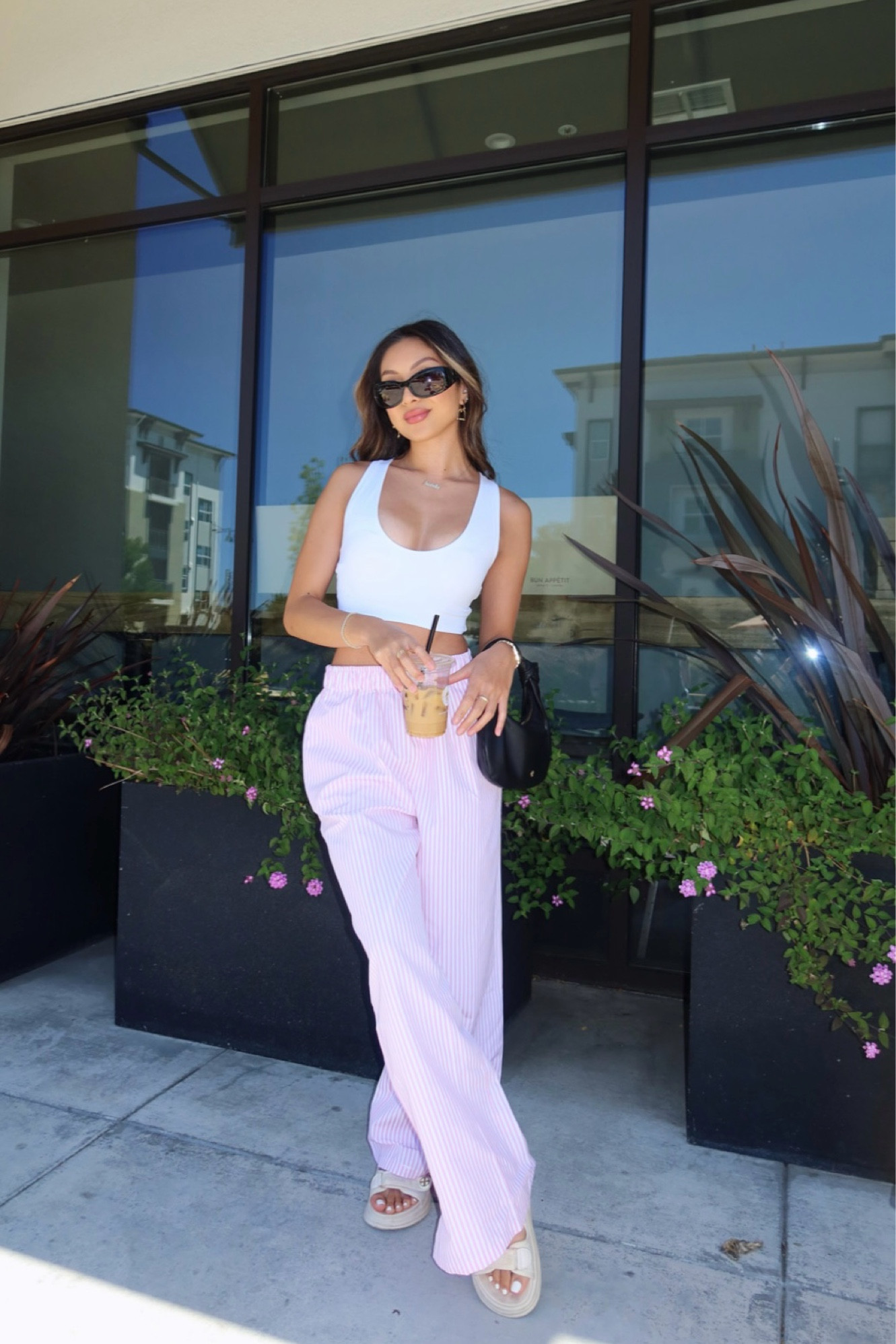 hands down my fav grab n go outfit🎀

top is from Lululemon wearing size 2

pants are from Amazon wearing size xs. linked similar bottoms

sandals are from Steve Madden wearing size 6
