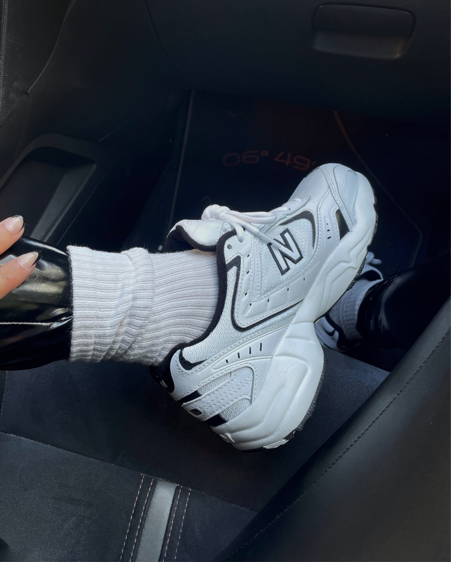 New balance 452 🤍🖤

#LTKSeasonal #LTKeurope #LTKshoecrush