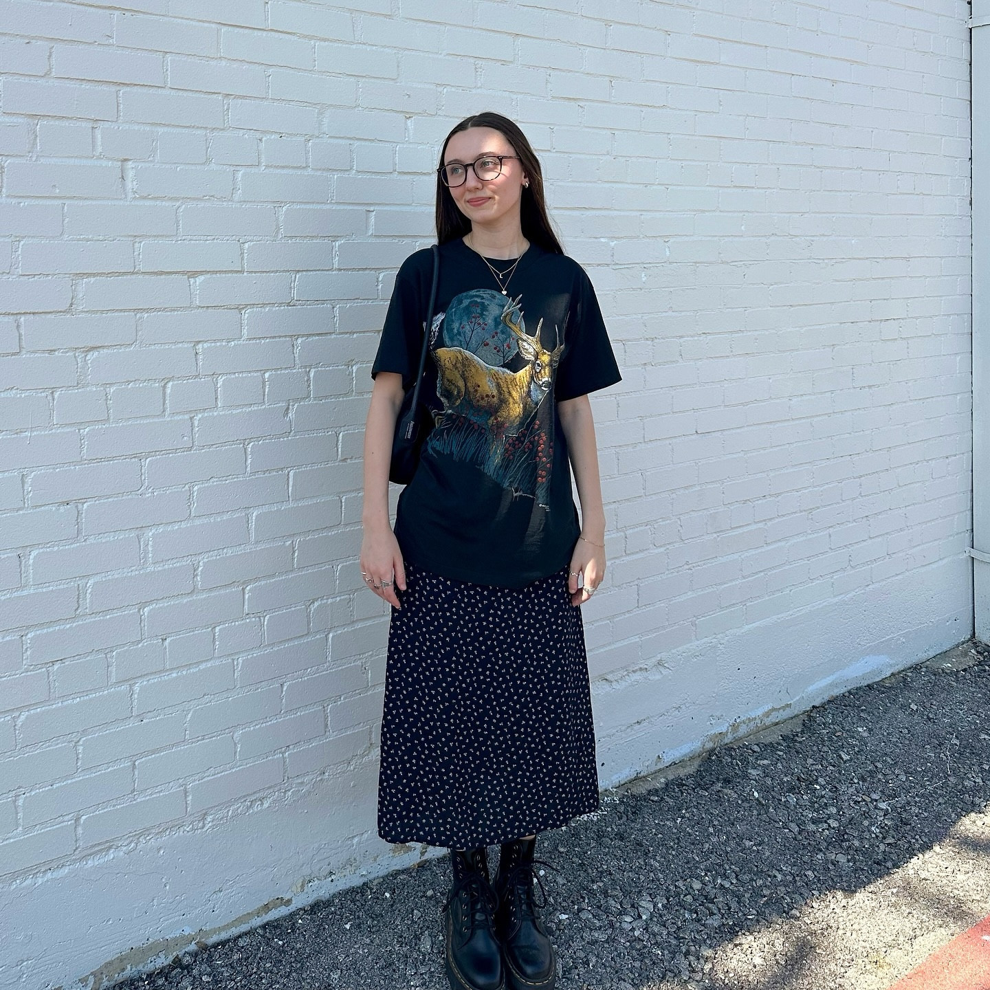 shirt: thrifted
skirt: brandy melville
shoes: dr martens
purse: heaven by marc jacobs