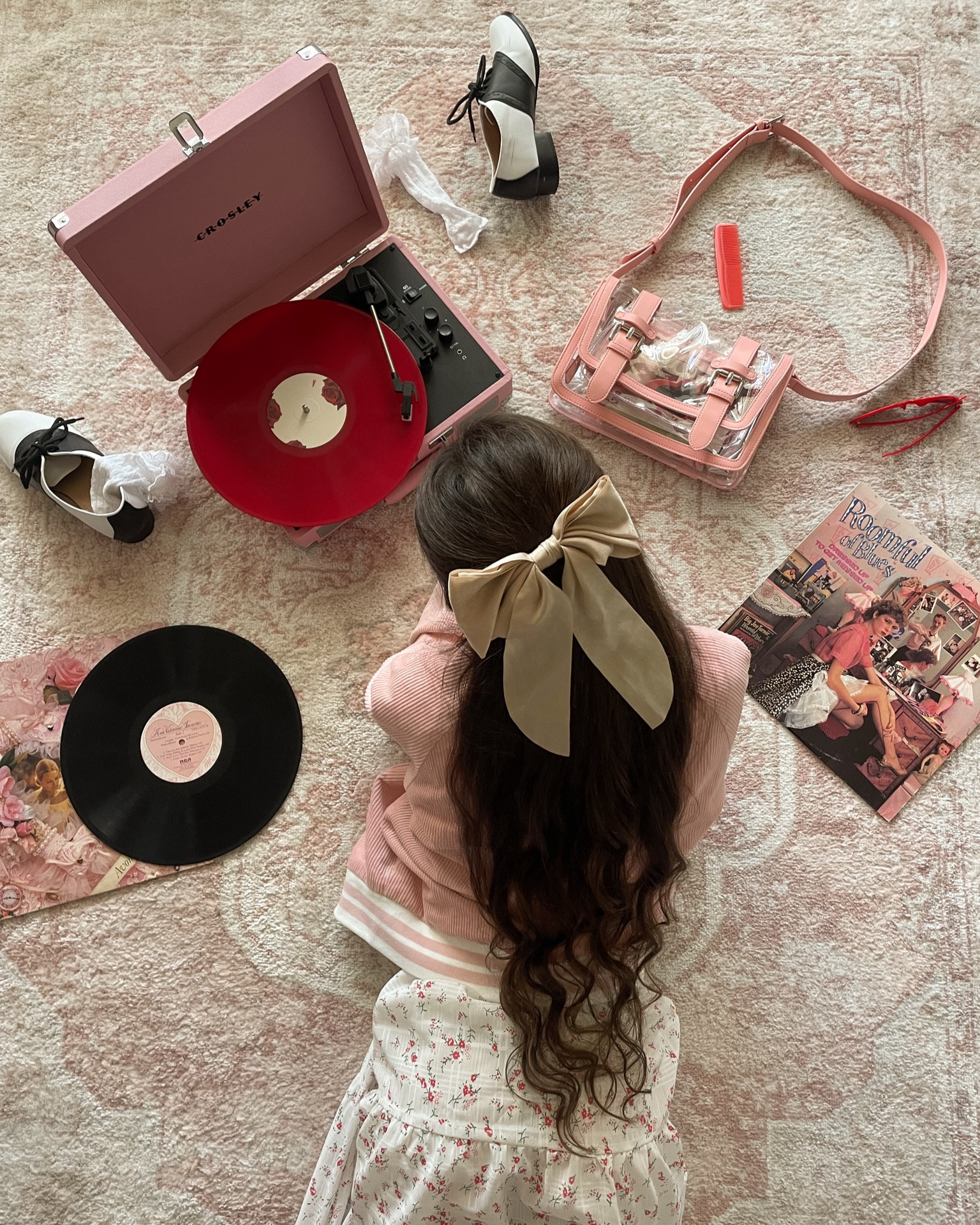 pink record player 

#LTKitbag #LTKshoecrush #LTKhome