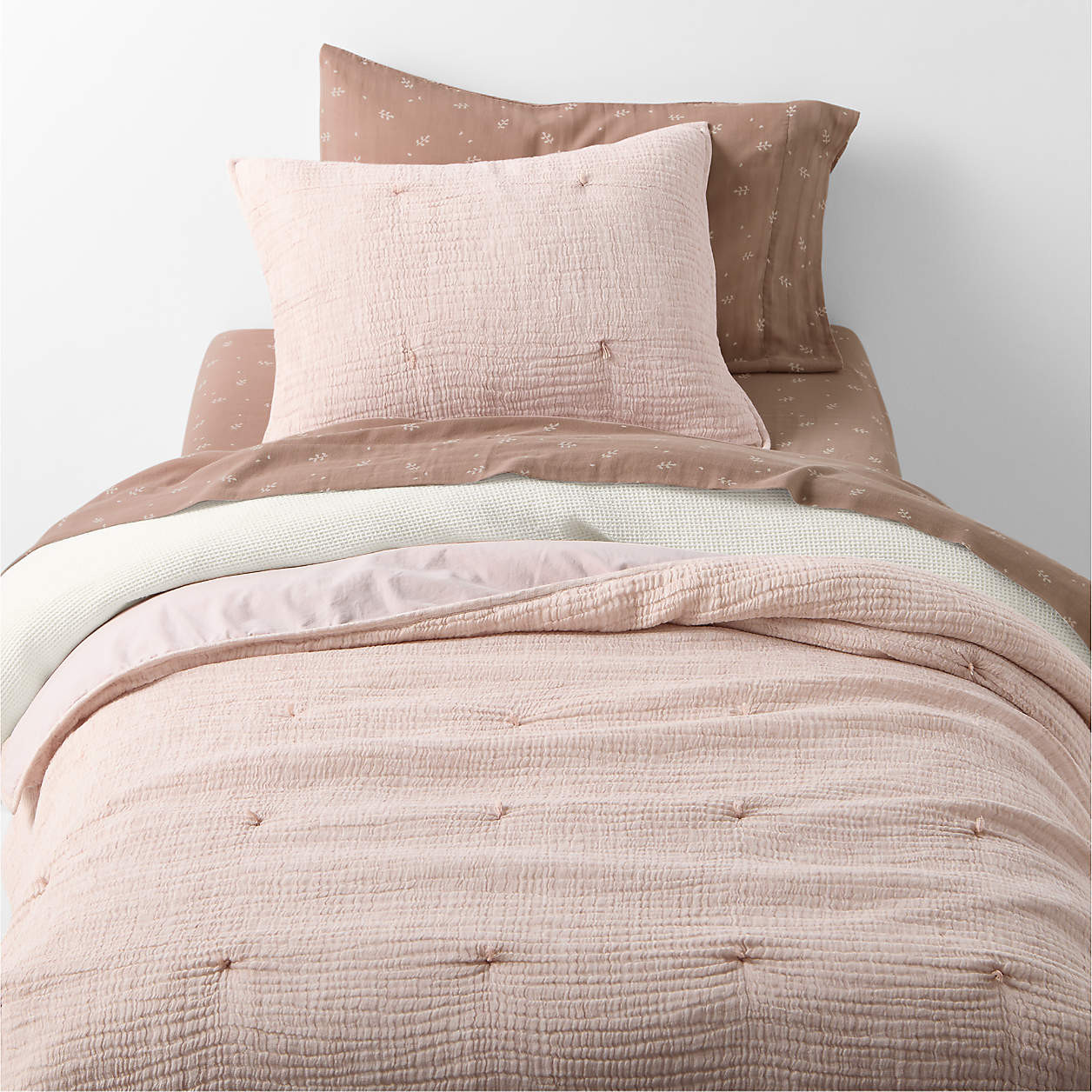 Aire Crinkle Violet Rose Kids Full/Queen Quilt + Reviews | Crate & Kids | Crate & Barrel