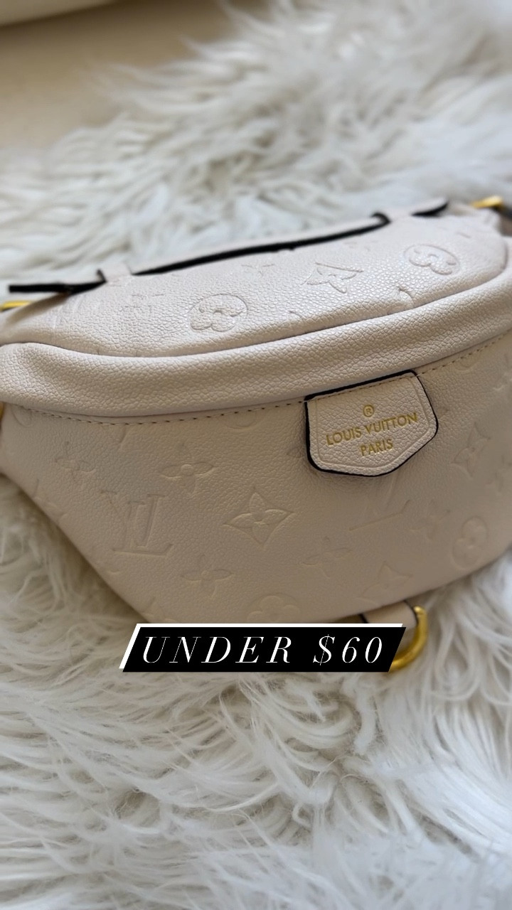 This crossbody bag also comes in black
#bag #travel #crossbodybag #handbag #accessories 

#LTKstyletip #LTKunder100 #LTKtravel