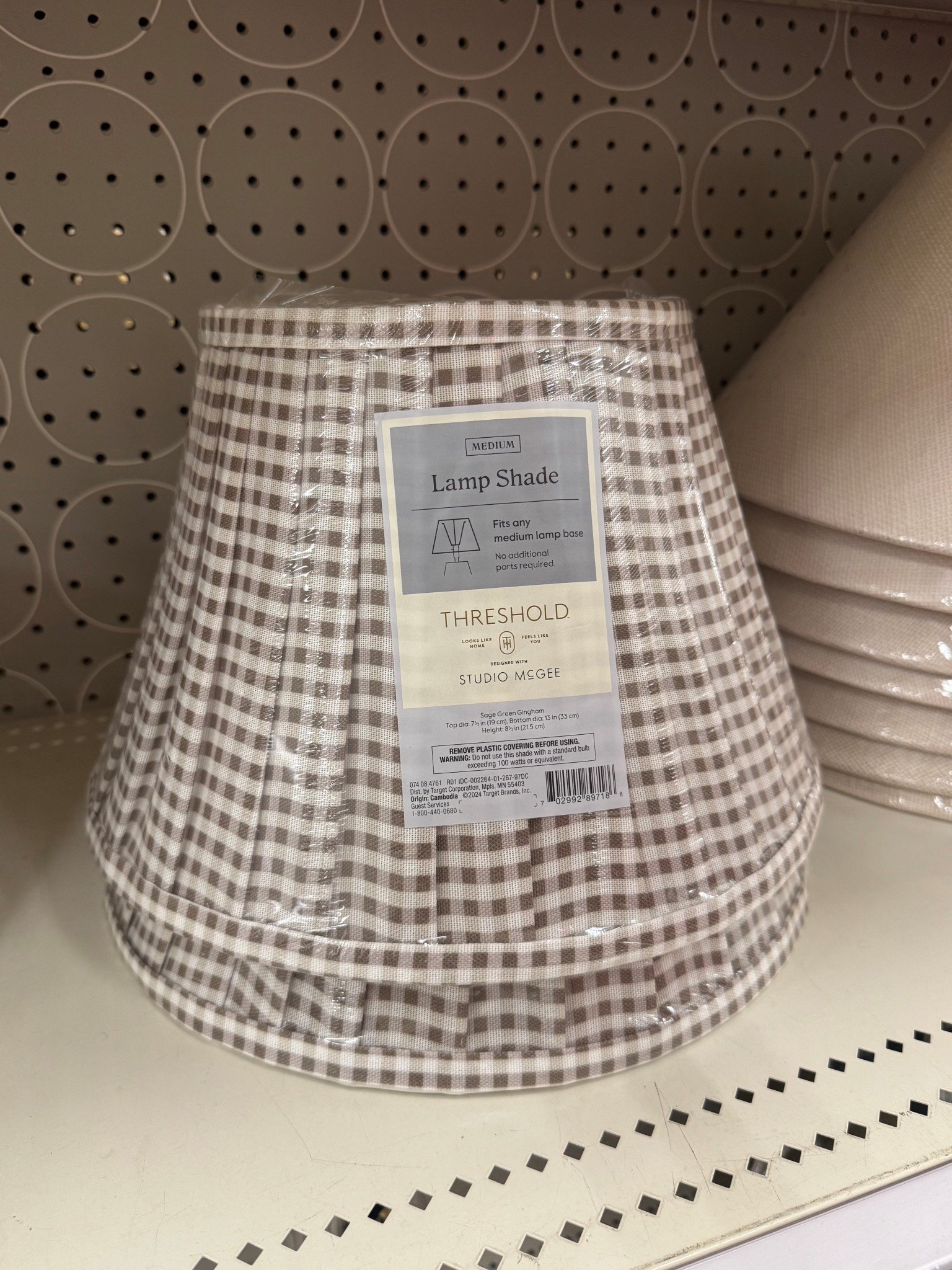 How stunning are these lamp shades? 🤩

#LTKHome #LTKSeasonal