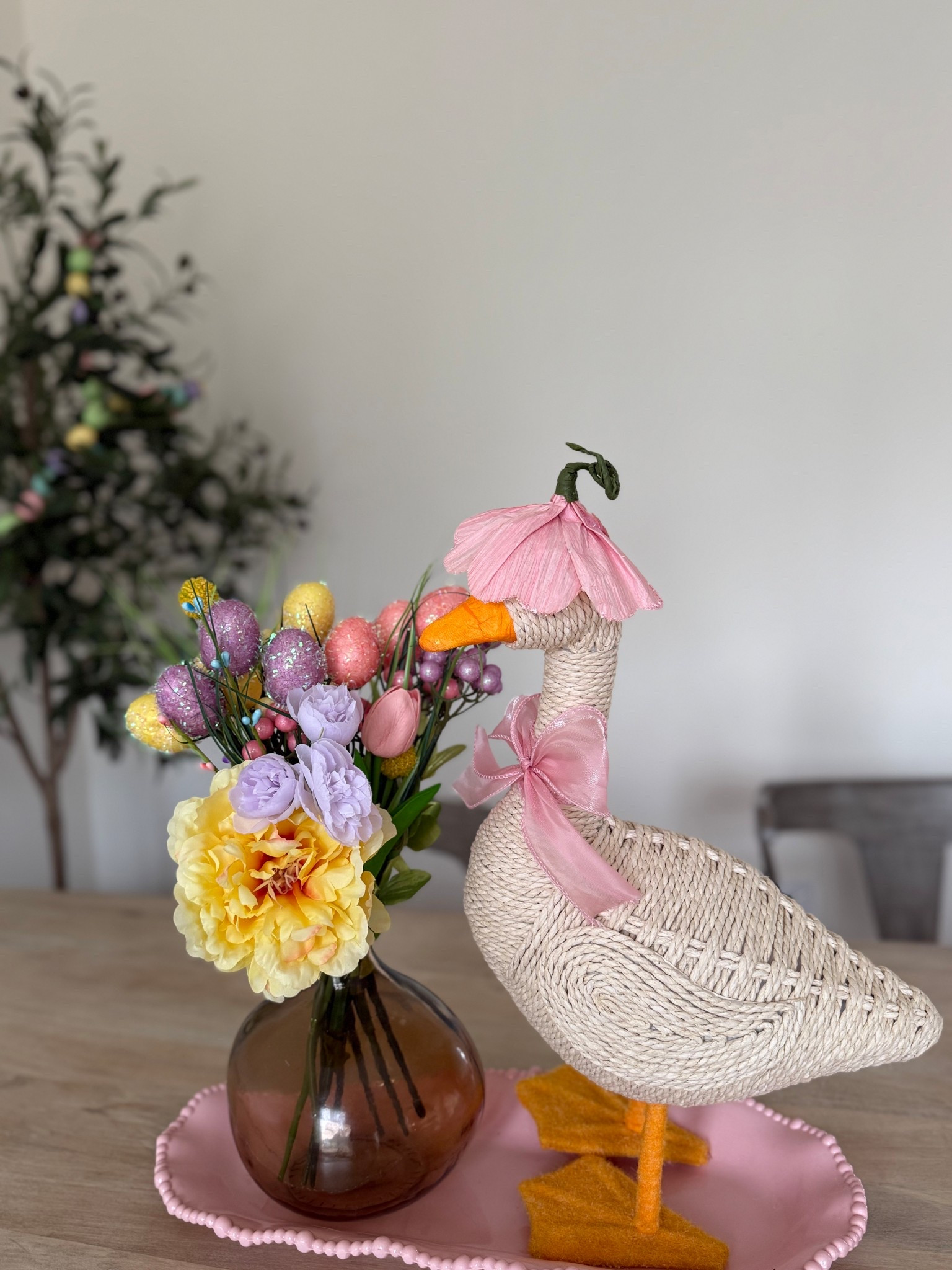Lady Duck 🩷🎀

#LTKspringtrends #LTKdayinmylife #LTKmomlife