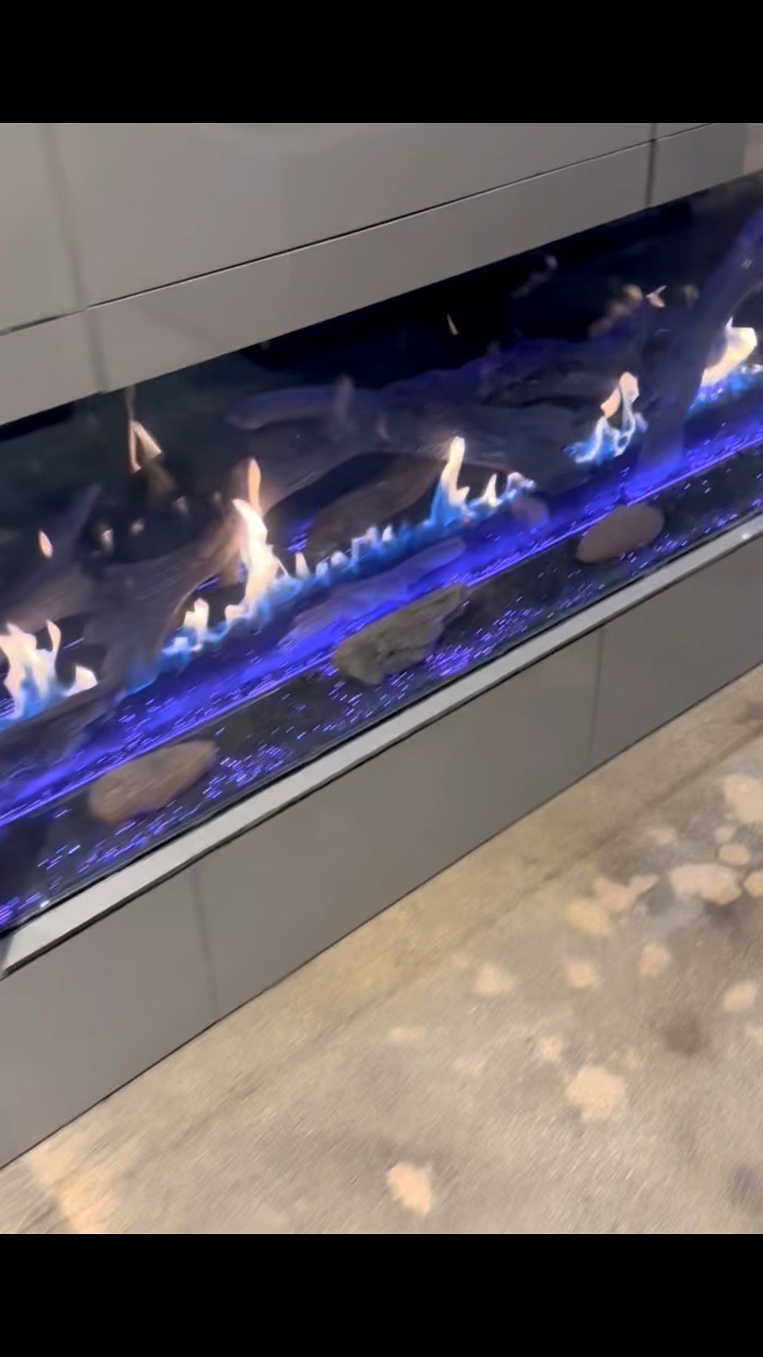 Wake up to cozy mornings by the fireplace—whether digital, electric, or gas-powered, it transforms your space into pure comfort.

#CozyHome #FireplaceVibes #HomeInspo #InteriorDesign #MorningMood #LuxuryLiving #HomeComfort

#LTKHoliday #LTKHome