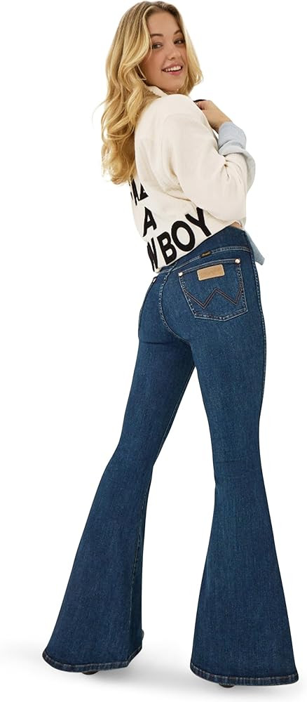 WRANGLER x Lainey Wilson Dark Denim Wash Women's Pull On Bell Bottom Jeans 112368250 | Amazon (US)