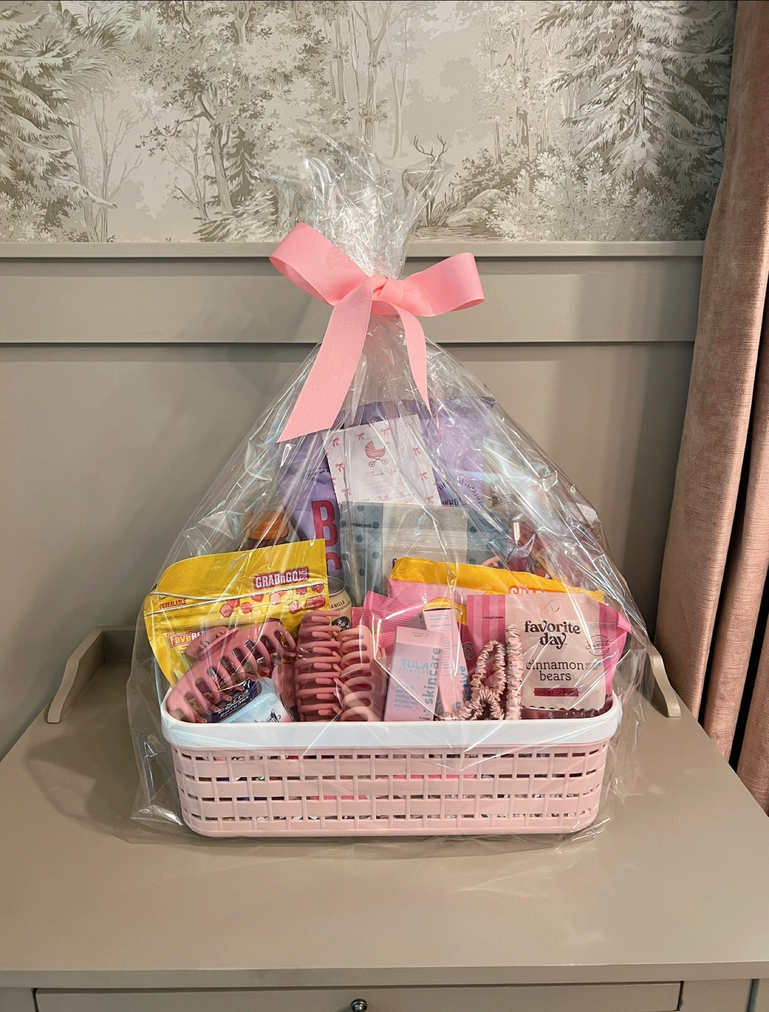 L&D nurse baskets! (Could not add the Favorite Day cinnoman bears)!