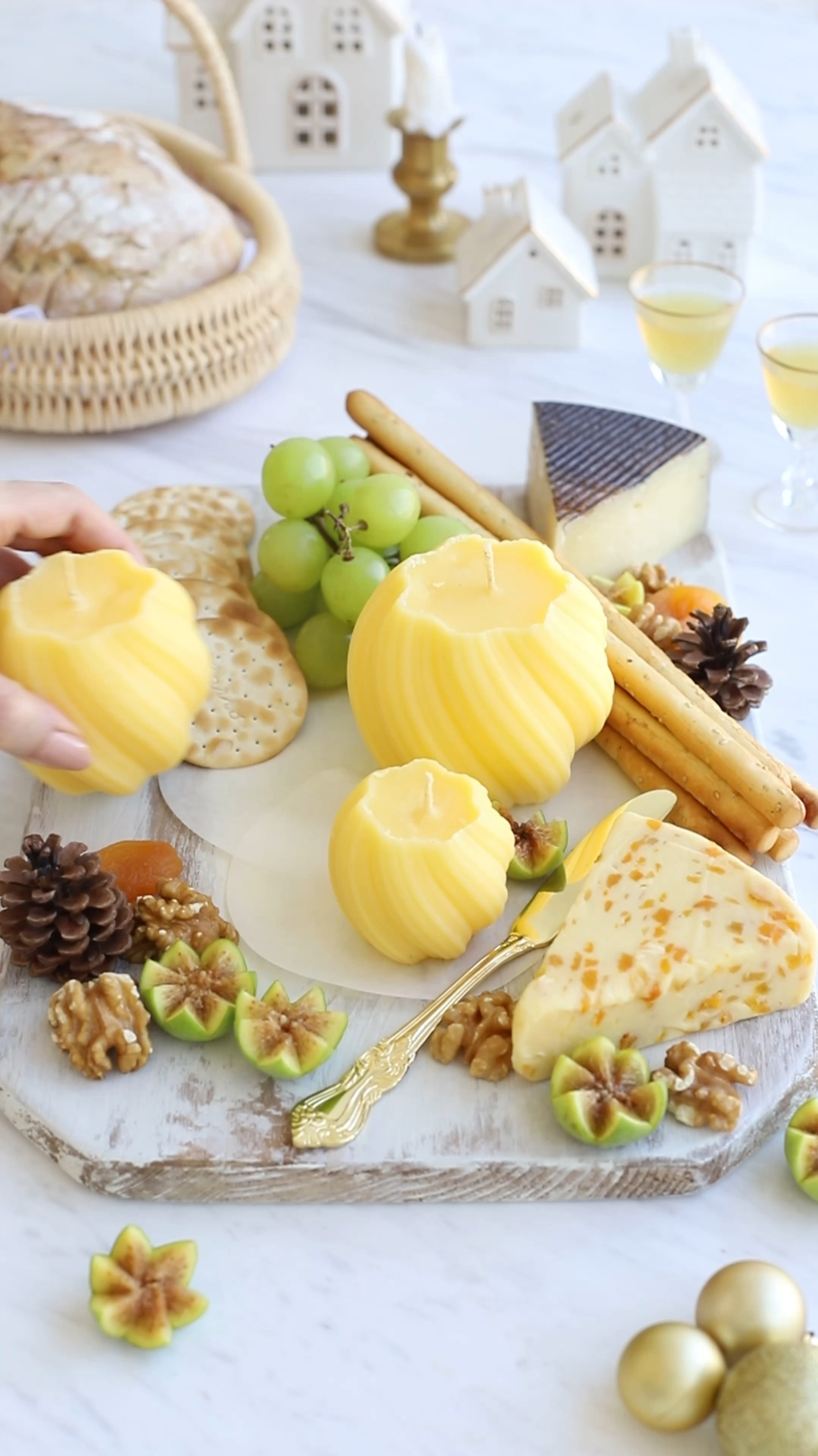 3 PCS Wave Candle Butter Mold
Take Your Dinner Setup to a whole new level. I use these as appetizers
for all of Thanksgiving and Christmas day.
Grab Yours Here: https://amzn.to/4eiXKgB

#butter #thanksgivingdinner #ThanksgivingDay #christmasdinner
#christmasdinnertable #christmasdinnerparty #christmaspartyideas
#CommissionsEarned

#LTKHome #LTKVideo #LTKHoliday