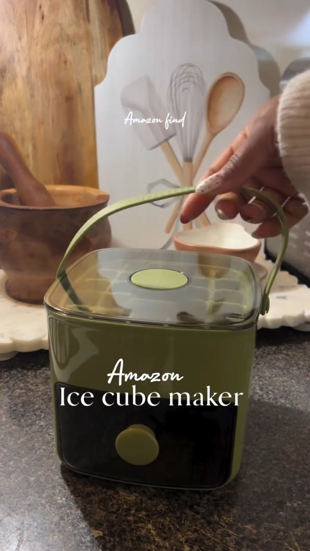 Amazon Ice Cube Tray 🧊❄️
Ice made easy.
Simple design, easy release, and holds plenty of ice.

Comment “ICE” and I’ll send you the link straight to your DMs.

#amazonfinds #kitchenfinds #homegadgets #summeressentials #amazonfavorites

#LTKSeasonal