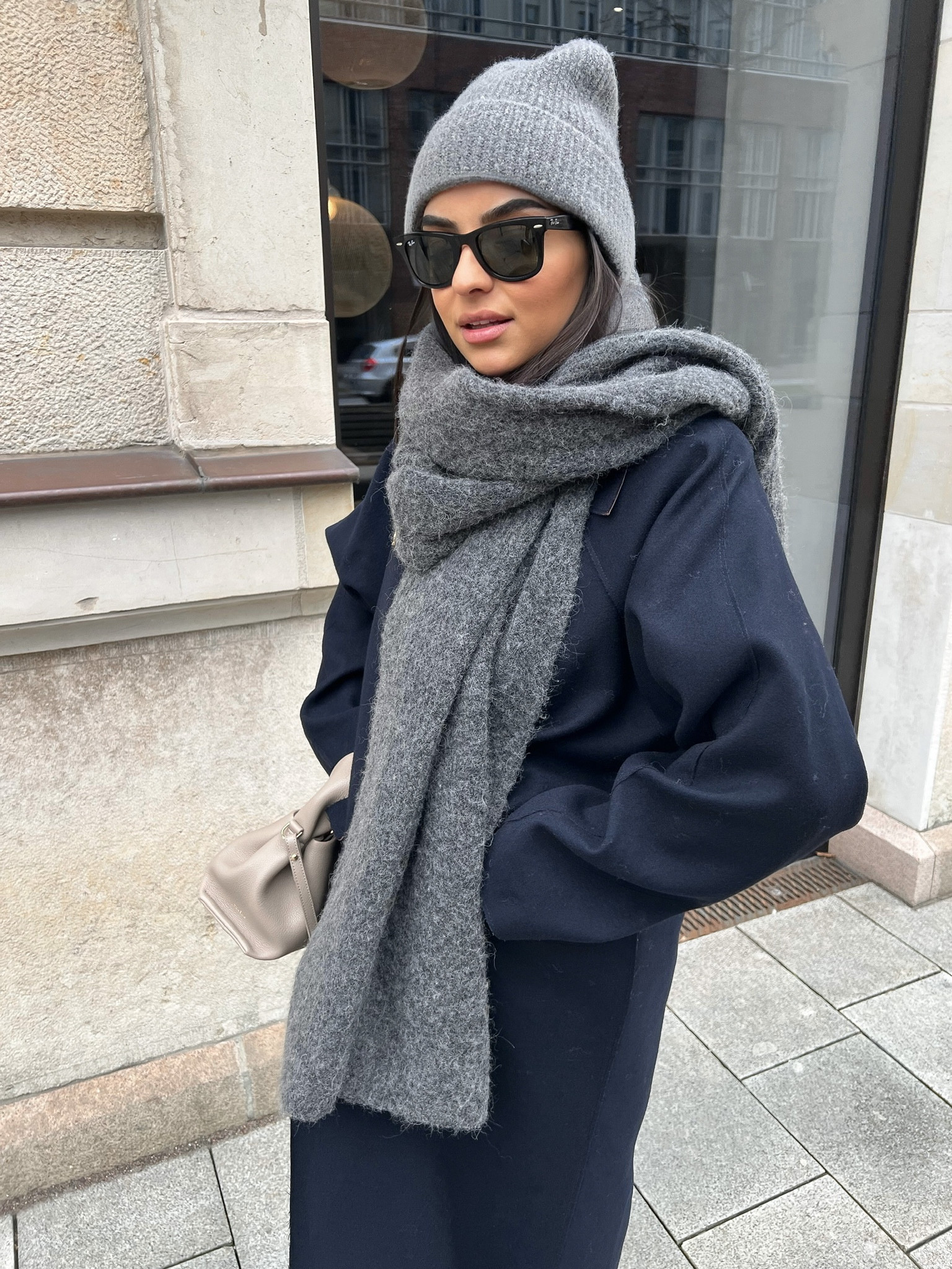 oversized coat 💙

#LTKeurope #LTKSeasonal #LTKstyletip