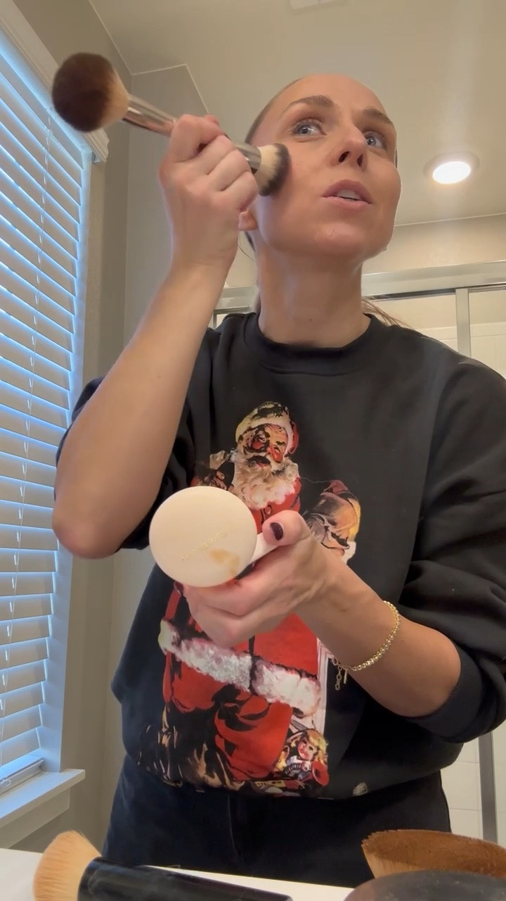 This viral blush is unlike any other I have tried in my life! Blush brings so much life to your face! COLOR: CHEER 

#LTKselfcare #LTKGiftGuide #LTKgrwm