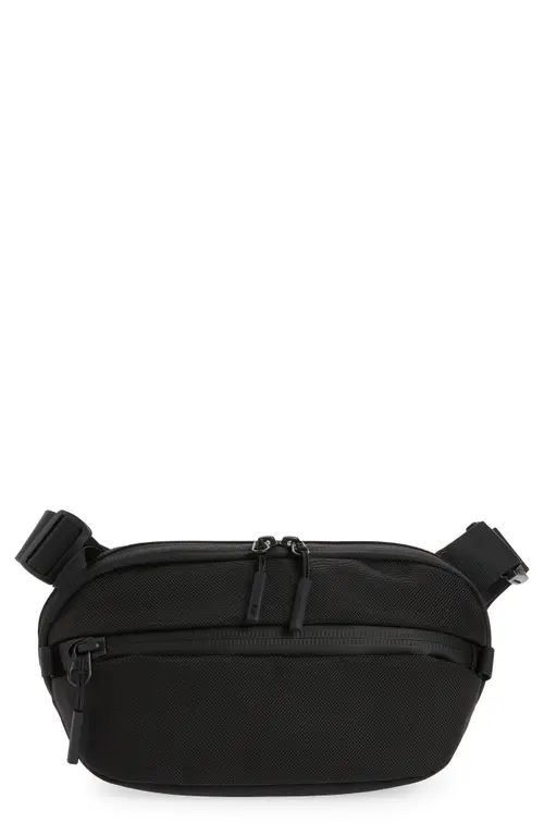 Aer Day Sling 3 Belt Bag in Black at Nordstrom | Nordstrom