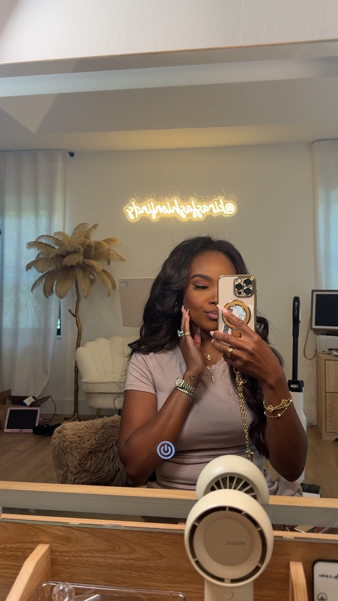✨ I love finding little room upgrades that make everyday life easier and more enjoyable. From the LED sign with a remote control to a few other practical accessories, these are the items that help make my space feel more functional, cozy, and personalized. They may seem like small additions, but they make a big difference in how the room looks and feels every day. 

✨ Me encantan esos accesorios que hacen una habitación más práctica y acogedora. Desde el letrero LED con control remoto hasta otros favoritos, son pequeños detalles que realmente marcan la diferencia. 🤍

Follow me on Instagram and YouTube
@kirasfashionfinds

#LTKHome #LTKvlog #LTKdayinmylife