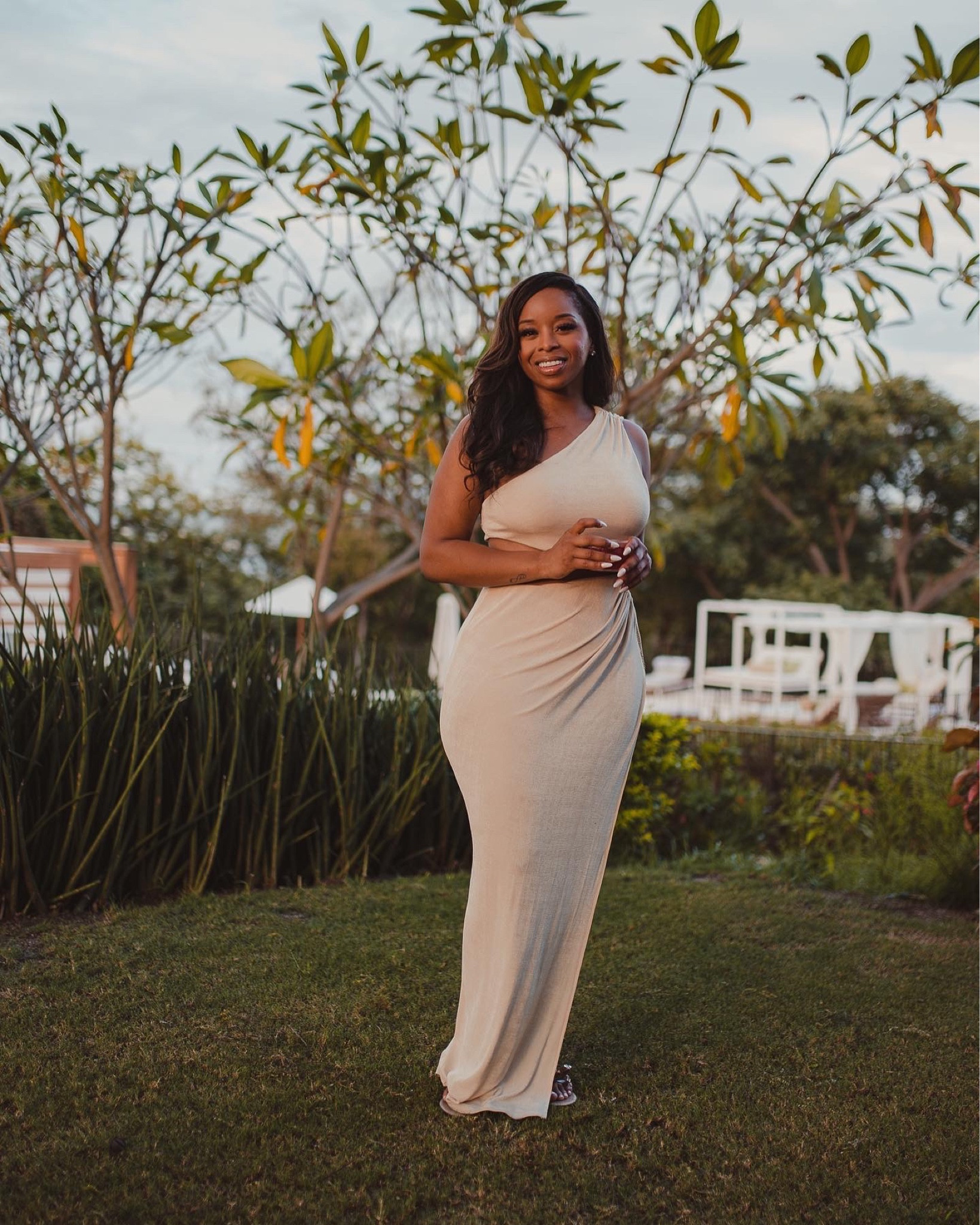 Cut out maxi dress 

#LTKtravel #LTKunder100 #LTKcurves