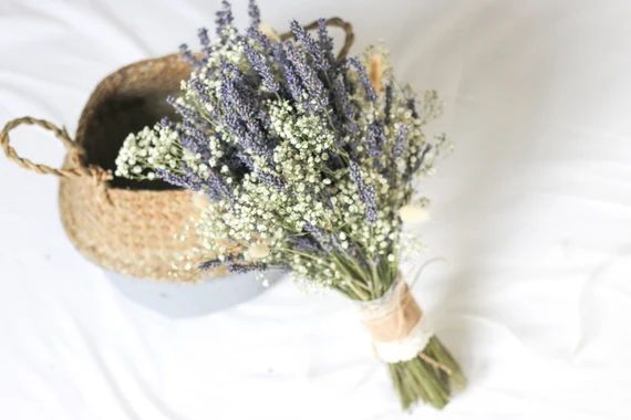 Lavender Bouquet / Dried Lavender / Darling Bridal Bouquet / | Etsy | Etsy (US)